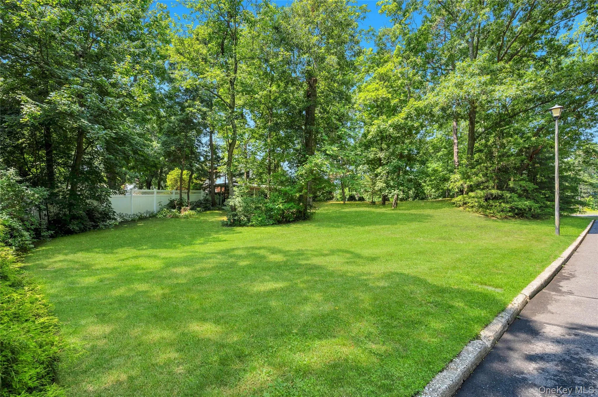 3 Spruce Circle, Brookhaven, NY, 5 Bedrooms Bedrooms, 10 Rooms Rooms,2 BathroomsBathrooms,Residential,For Rent,Spruce,0,1022549 3 Spruce Circle, Brookhaven, NY, 5 Bedrooms Bedrooms, 10 Rooms Rooms,2 BathroomsBathrooms,Residential,For Rent,Spruce,0,1022549