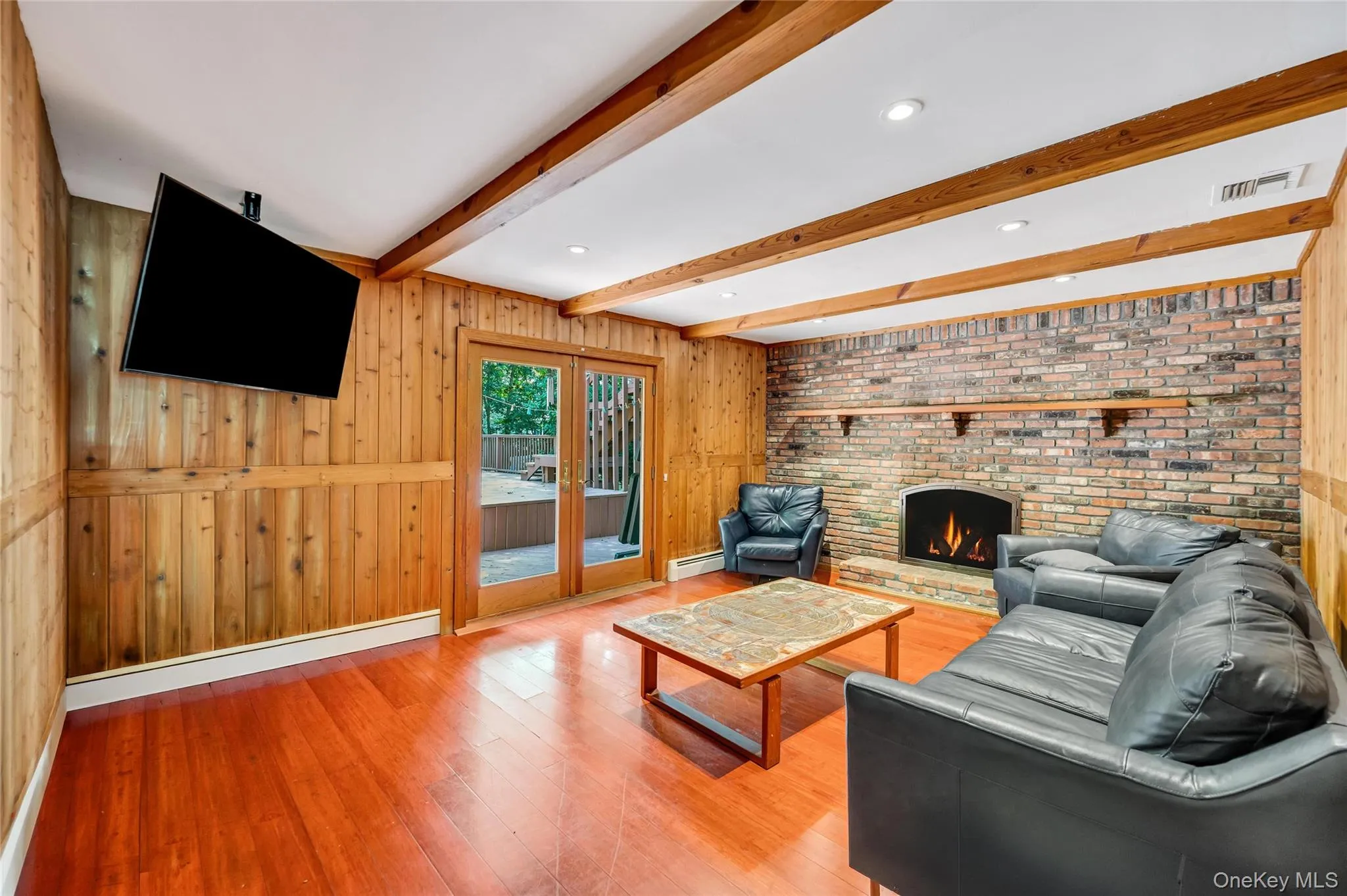 3 Spruce Circle, Brookhaven, NY, 5 Bedrooms Bedrooms, 10 Rooms Rooms,2 BathroomsBathrooms,Residential,For Rent,Spruce,0,1022549 3 Spruce Circle, Brookhaven, NY, 5 Bedrooms Bedrooms, 10 Rooms Rooms,2 BathroomsBathrooms,Residential,For Rent,Spruce,0,1022549