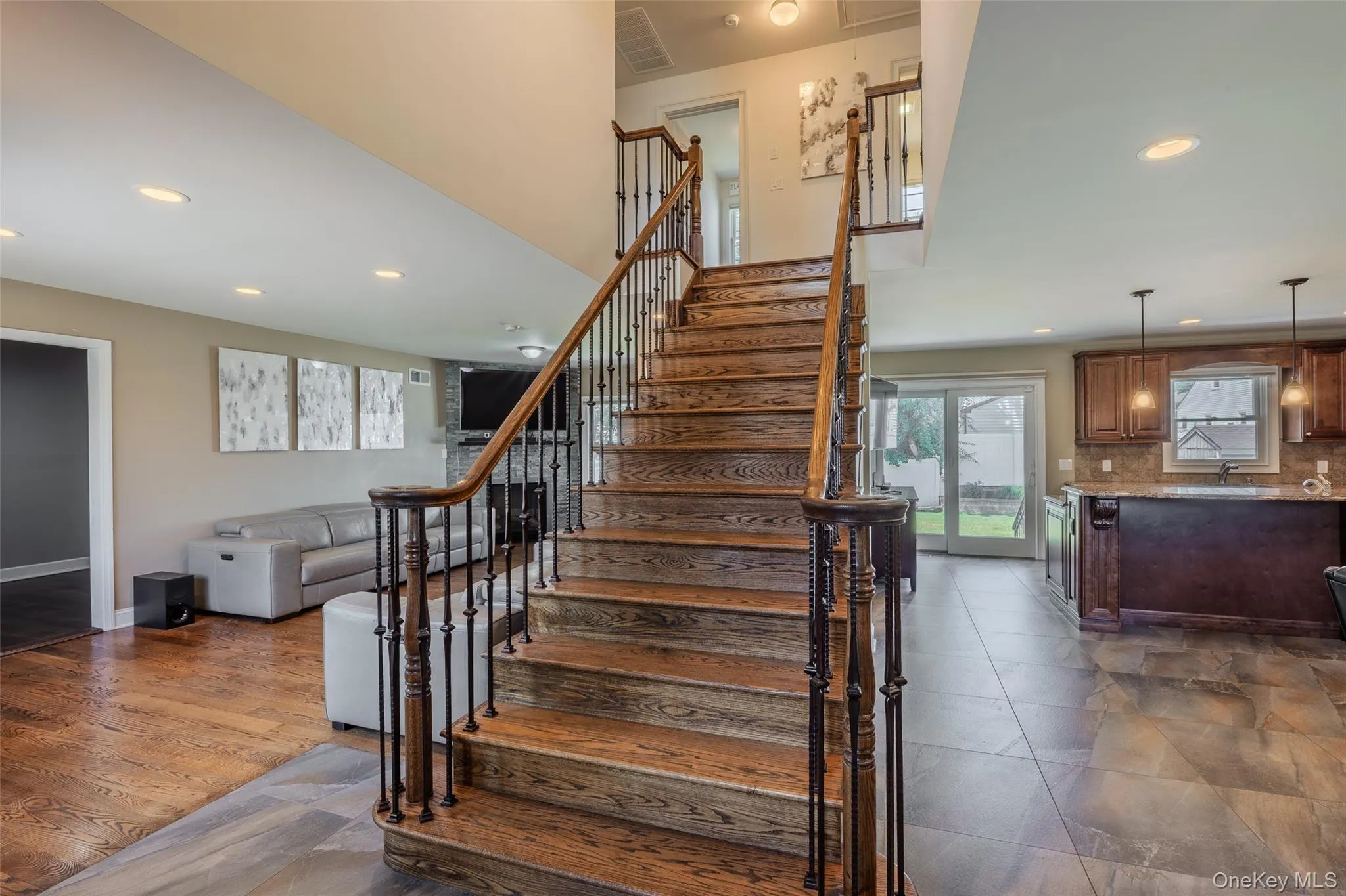 1801 Gerald Avenue, Hempstead, NY, 4 Bedrooms Bedrooms, 9 Rooms Rooms,3 BathroomsBathrooms,Residential,For Rent,Gerald,0,1022551 1801 Gerald Avenue, Hempstead, NY, 4 Bedrooms Bedrooms, 9 Rooms Rooms,3 BathroomsBathrooms,Residential,For Rent,Gerald,0,1022551