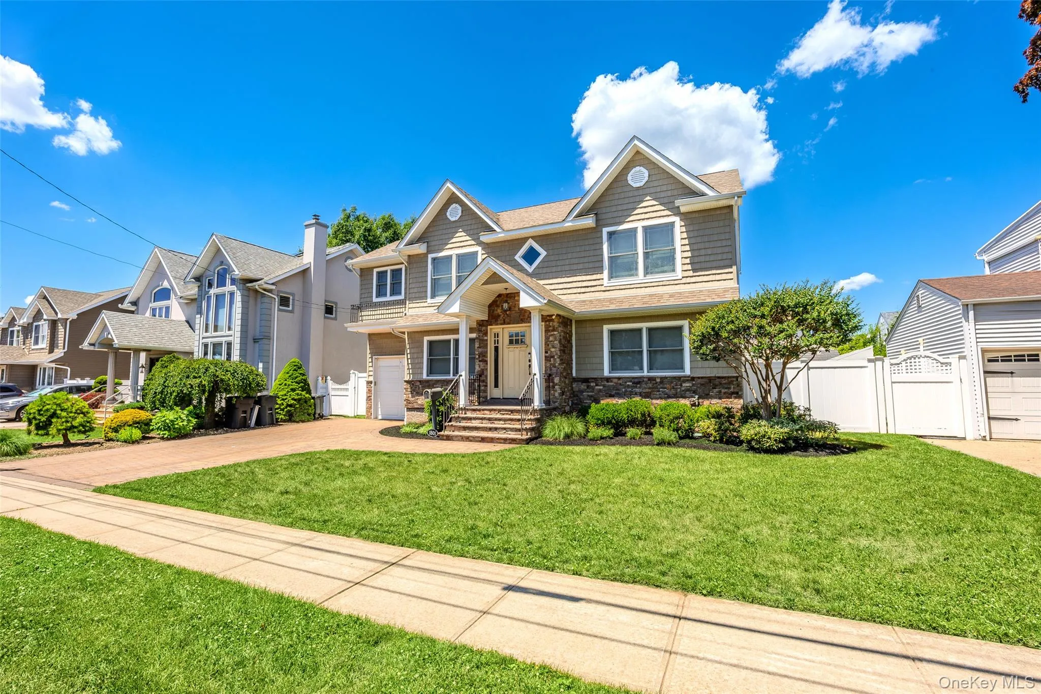 1801 Gerald Avenue, Hempstead, NY, 4 Bedrooms Bedrooms, 9 Rooms Rooms,3 BathroomsBathrooms,Residential,For Rent,Gerald,0,1022551 1801 Gerald Avenue, Hempstead, NY, 4 Bedrooms Bedrooms, 9 Rooms Rooms,3 BathroomsBathrooms,Residential,For Rent,Gerald,0,1022551