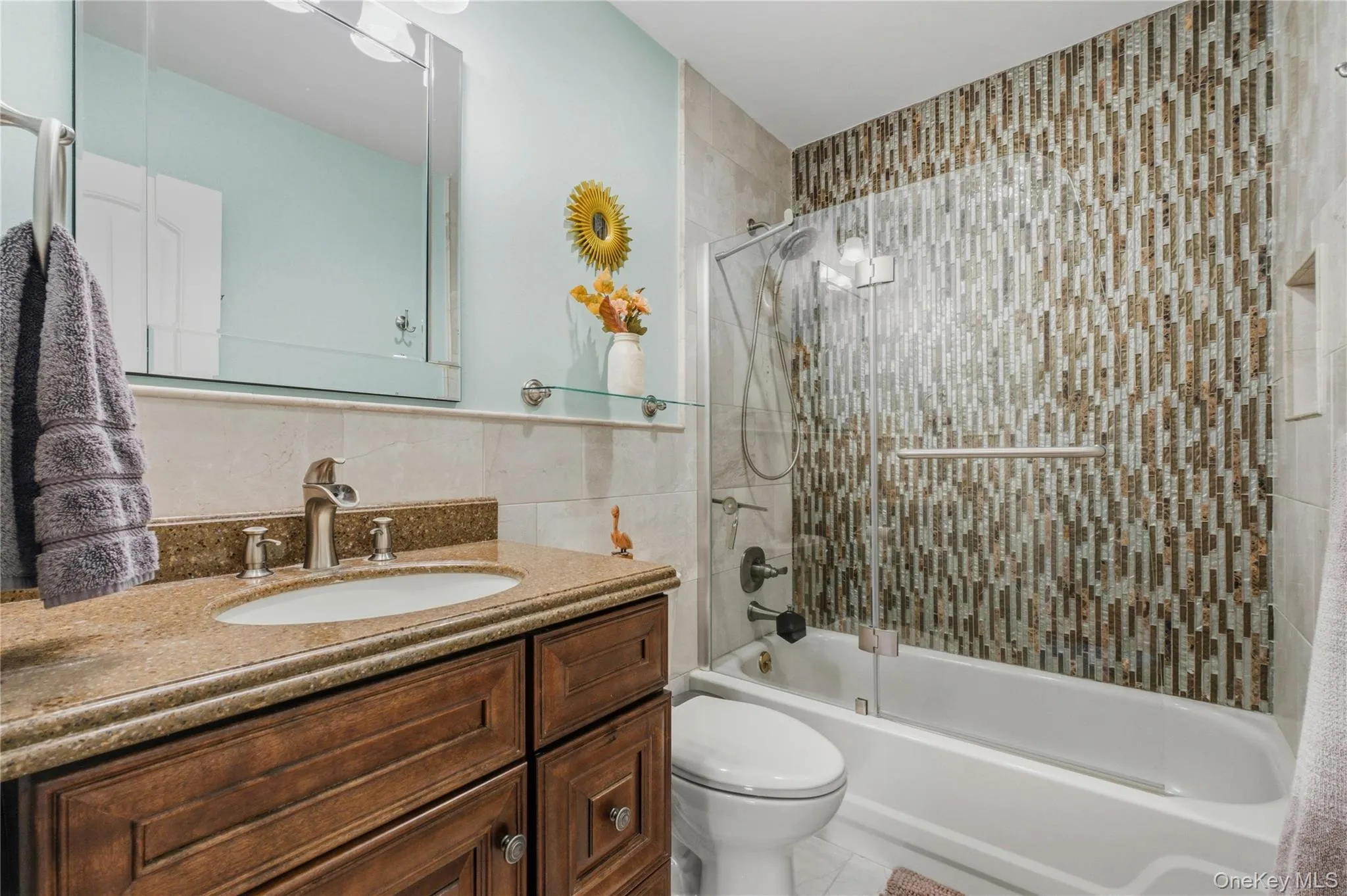 Full Bath 2nd Level Full Bath 2nd Level