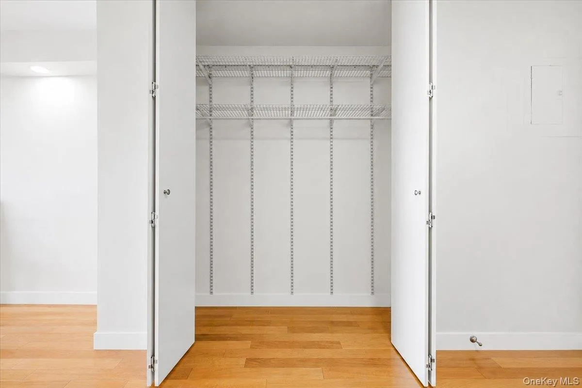 118-18 Union Turnpike, New York, NY, 1 Bedroom Bedrooms, 4 Rooms Rooms,1 BathroomBathrooms,Residential,For Rent,Union,0,1022556 118-18 Union Turnpike, New York, NY, 1 Bedroom Bedrooms, 4 Rooms Rooms,1 BathroomBathrooms,Residential,For Rent,Union,0,1022556