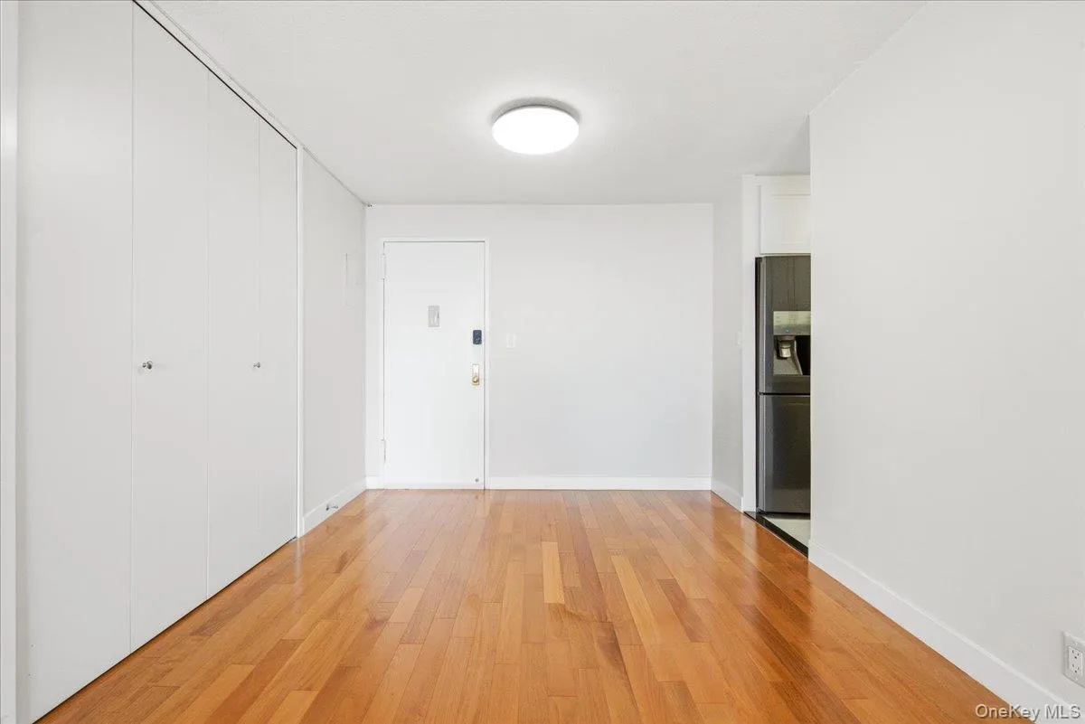 118-18 Union Turnpike, New York, NY, 1 Bedroom Bedrooms, 4 Rooms Rooms,1 BathroomBathrooms,Residential,For Rent,Union,0,1022556 118-18 Union Turnpike, New York, NY, 1 Bedroom Bedrooms, 4 Rooms Rooms,1 BathroomBathrooms,Residential,For Rent,Union,0,1022556