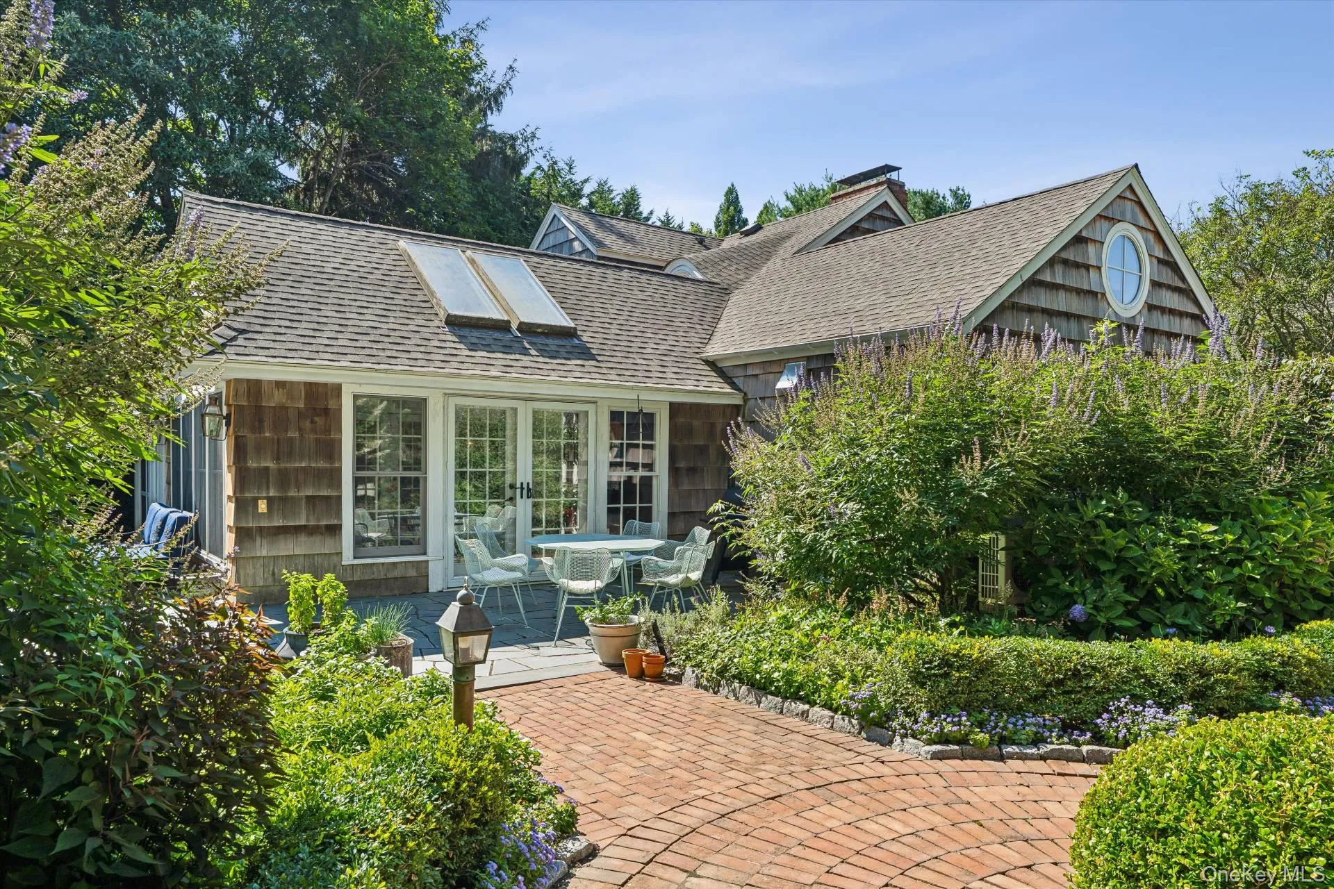 20 Quogue Street, Southampton, NY, 6 Bedrooms Bedrooms, 14 Rooms Rooms,5 BathroomsBathrooms,Residential Lease,For Rent,Quogue,0,1022557 20 Quogue Street, Southampton, NY, 6 Bedrooms Bedrooms, 14 Rooms Rooms,5 BathroomsBathrooms,Residential Lease,For Rent,Quogue,0,1022557