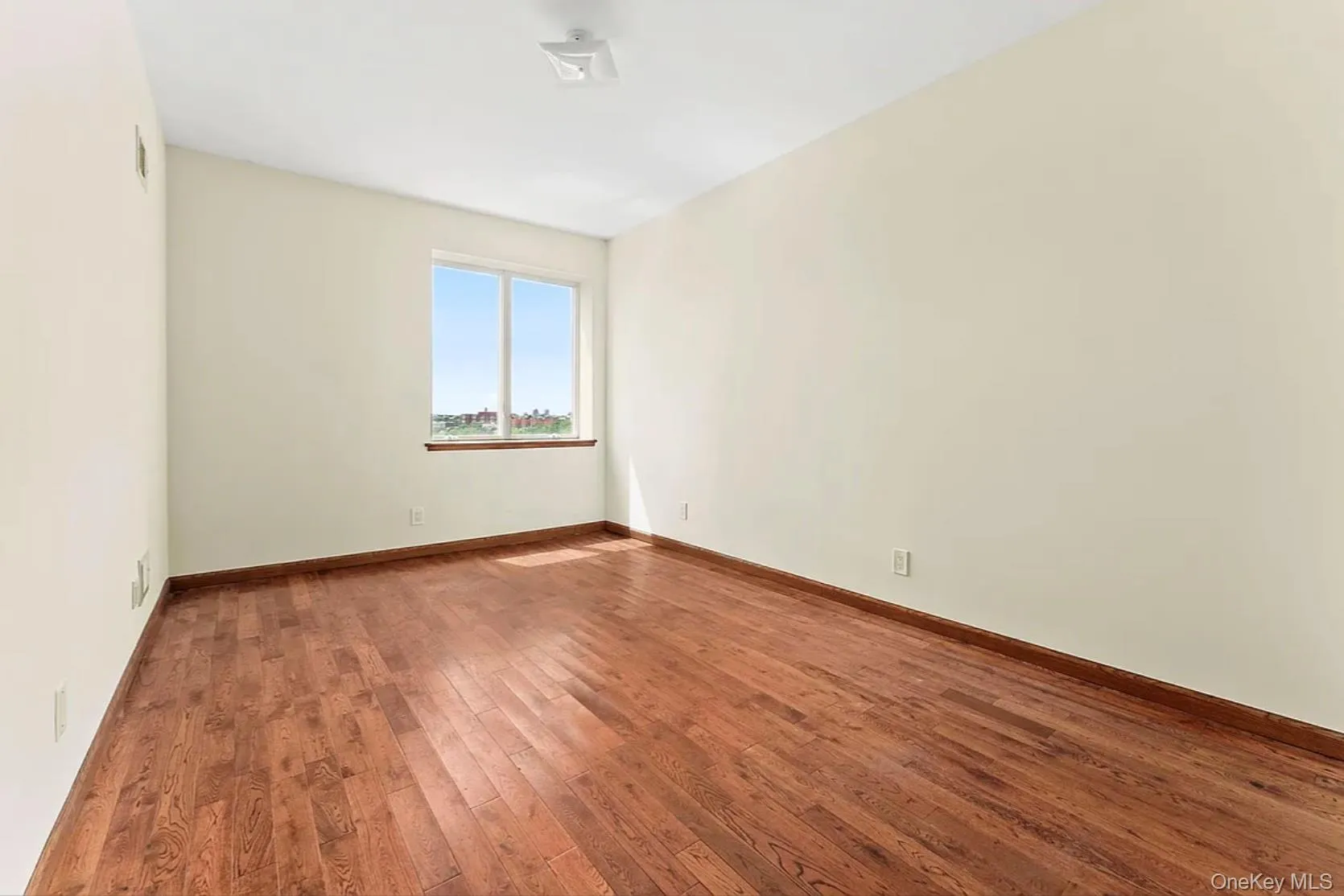 842 Ocean Parkway, New York, NY, 2 Bedrooms Bedrooms, 5 Rooms Rooms,2 BathroomsBathrooms,Residential Lease,For Rent,Ocean,0,1022562 842 Ocean Parkway, New York, NY, 2 Bedrooms Bedrooms, 5 Rooms Rooms,2 BathroomsBathrooms,Residential Lease,For Rent,Ocean,0,1022562