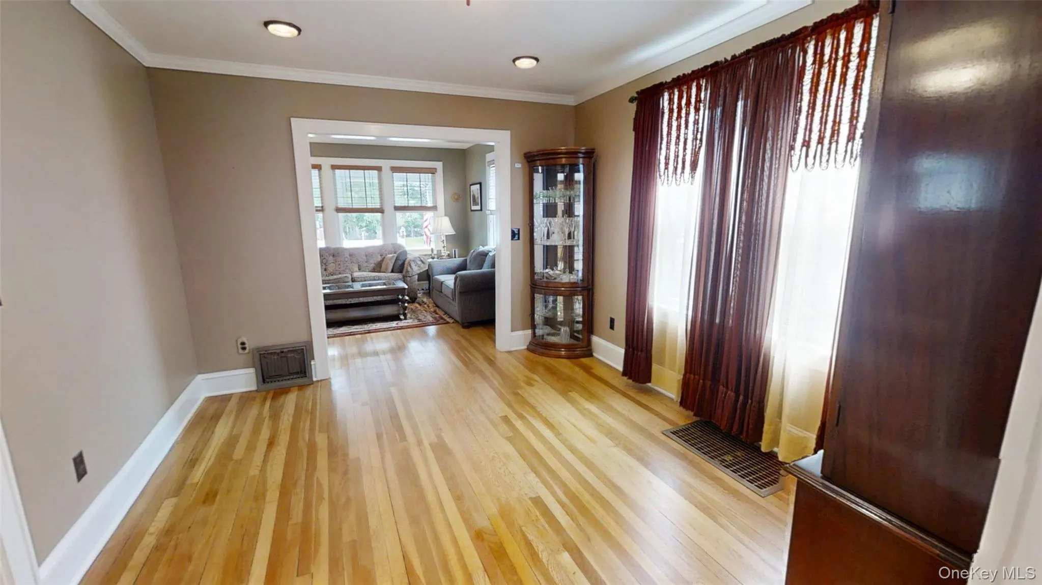43 Montgomery Street, Goshen, NY, 3 Bedrooms Bedrooms, 9 Rooms Rooms,2 BathroomsBathrooms,Residential,For Rent,Montgomery,0,1022563 43 Montgomery Street, Goshen, NY, 3 Bedrooms Bedrooms, 9 Rooms Rooms,2 BathroomsBathrooms,Residential,For Rent,Montgomery,0,1022563