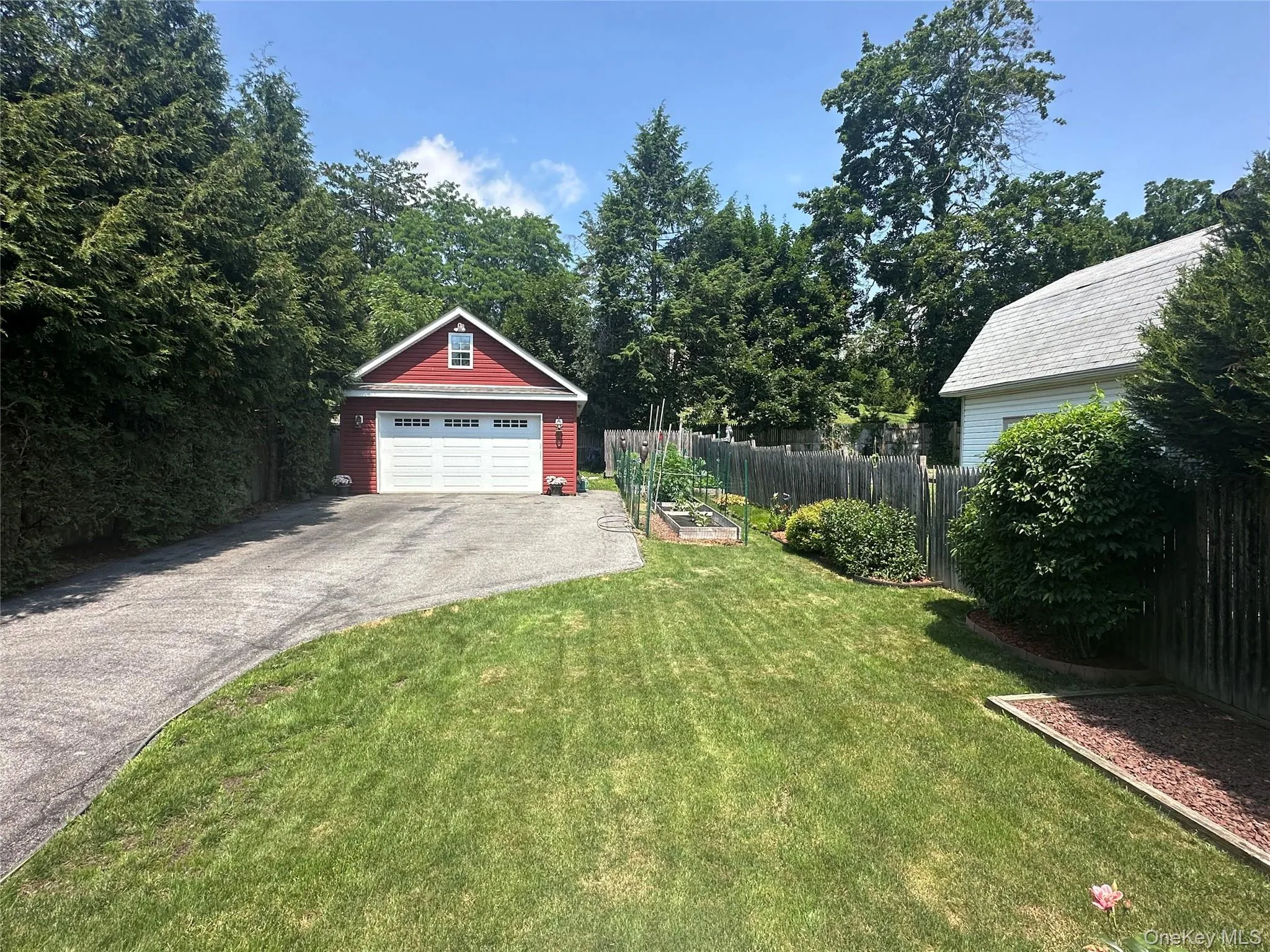 43 Montgomery Street, Goshen, NY, 3 Bedrooms Bedrooms, 9 Rooms Rooms,2 BathroomsBathrooms,Residential,For Rent,Montgomery,0,1022563 43 Montgomery Street, Goshen, NY, 3 Bedrooms Bedrooms, 9 Rooms Rooms,2 BathroomsBathrooms,Residential,For Rent,Montgomery,0,1022563