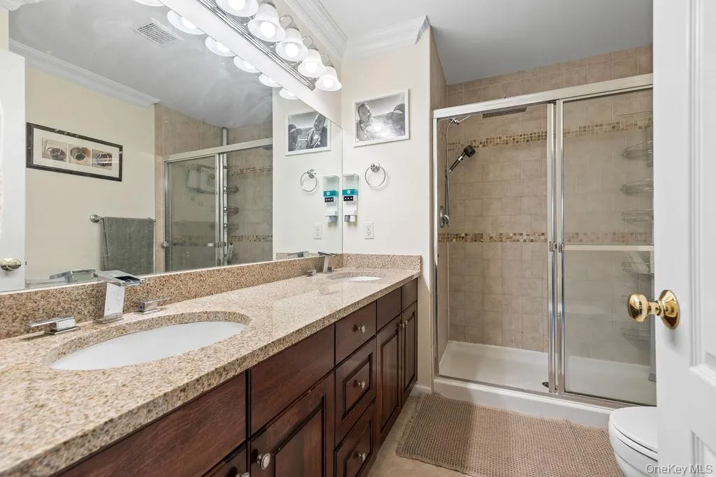 3 Cross Street, Ramapo, NY, 2 Bedrooms Bedrooms, 6 Rooms Rooms,2 BathroomsBathrooms,Residential,For Rent,Cross,0,1022567 3 Cross Street, Ramapo, NY, 2 Bedrooms Bedrooms, 6 Rooms Rooms,2 BathroomsBathrooms,Residential,For Rent,Cross,0,1022567