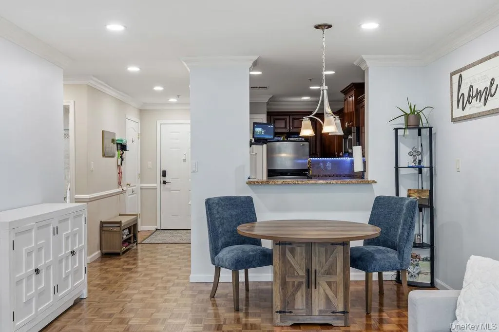 3 Cross Street, Ramapo, NY, 2 Bedrooms Bedrooms, 6 Rooms Rooms,2 BathroomsBathrooms,Residential,For Rent,Cross,0,1022567 3 Cross Street, Ramapo, NY, 2 Bedrooms Bedrooms, 6 Rooms Rooms,2 BathroomsBathrooms,Residential,For Rent,Cross,0,1022567