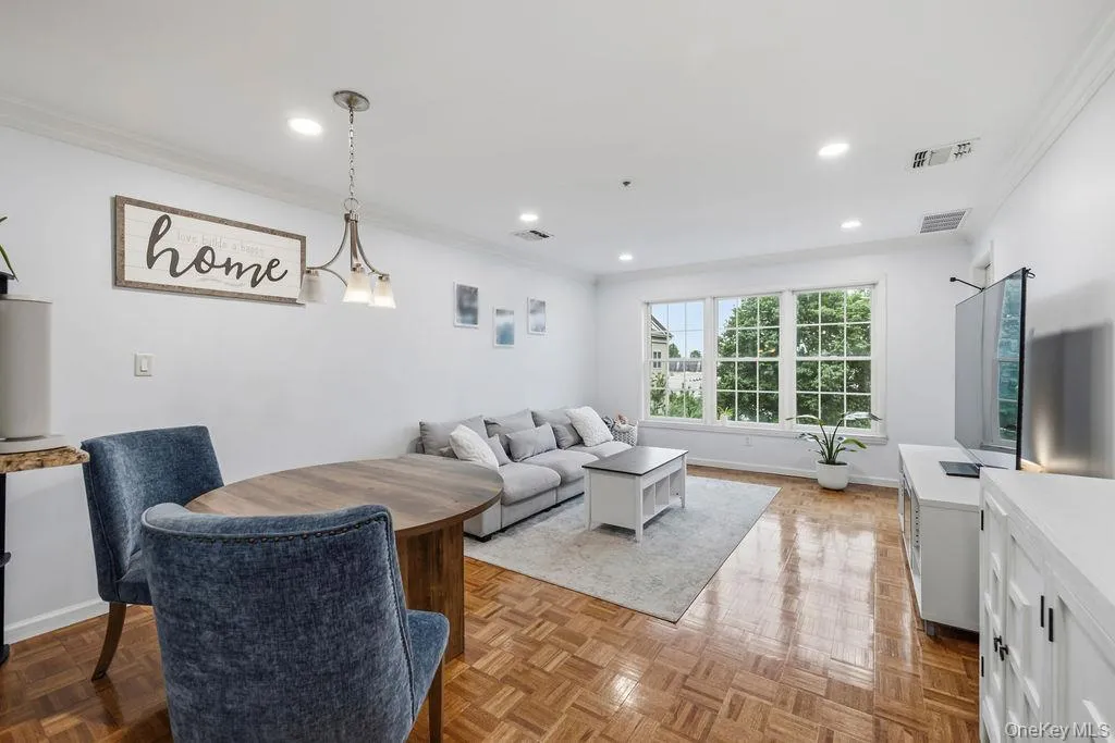 3 Cross Street, Ramapo, NY, 2 Bedrooms Bedrooms, 6 Rooms Rooms,2 BathroomsBathrooms,Residential,For Rent,Cross,0,1022567 3 Cross Street, Ramapo, NY, 2 Bedrooms Bedrooms, 6 Rooms Rooms,2 BathroomsBathrooms,Residential,For Rent,Cross,0,1022567