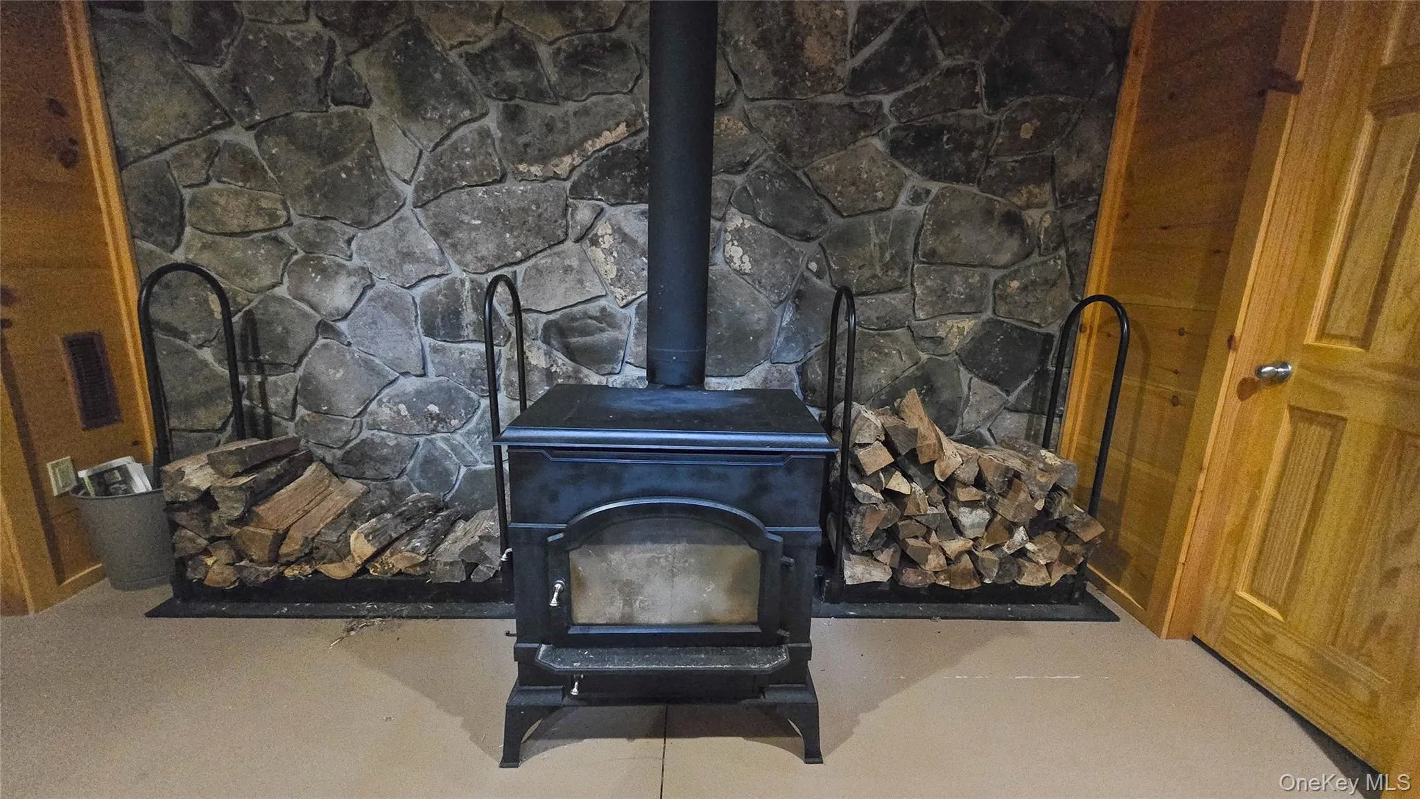 225 Hatchery Road, Forestburgh, NY, 2 Bedrooms Bedrooms, 5 Rooms Rooms,2 BathroomsBathrooms,Residential,For Rent,Hatchery,0,1022570 225 Hatchery Road, Forestburgh, NY, 2 Bedrooms Bedrooms, 5 Rooms Rooms,2 BathroomsBathrooms,Residential,For Rent,Hatchery,0,1022570