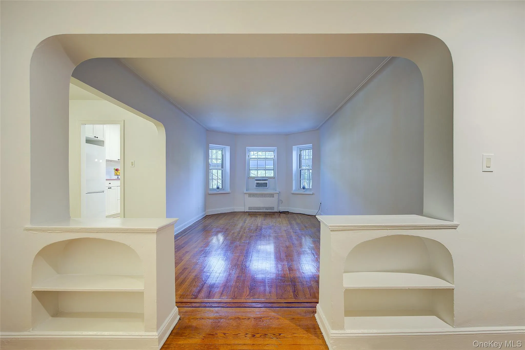 35-24 78th Street, New York, NY, 1 Bedroom Bedrooms, 3 Rooms Rooms,1 BathroomBathrooms,Residential,For Rent,78th,0,1022572 35-24 78th Street, New York, NY, 1 Bedroom Bedrooms, 3 Rooms Rooms,1 BathroomBathrooms,Residential,For Rent,78th,0,1022572