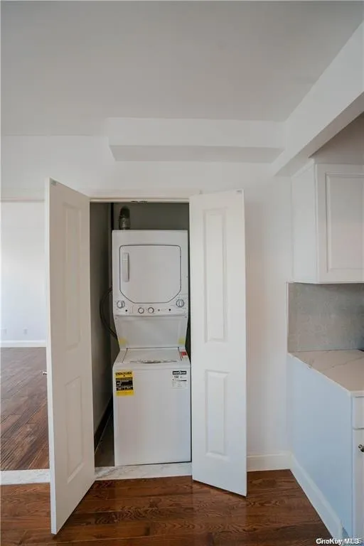 109-15 72nd Road, New York, NY, 2 Bedrooms Bedrooms, 5 Rooms Rooms,2 BathroomsBathrooms,Residential Lease,For Rent,72nd,0,1022580 109-15 72nd Road, New York, NY, 2 Bedrooms Bedrooms, 5 Rooms Rooms,2 BathroomsBathrooms,Residential Lease,For Rent,72nd,0,1022580