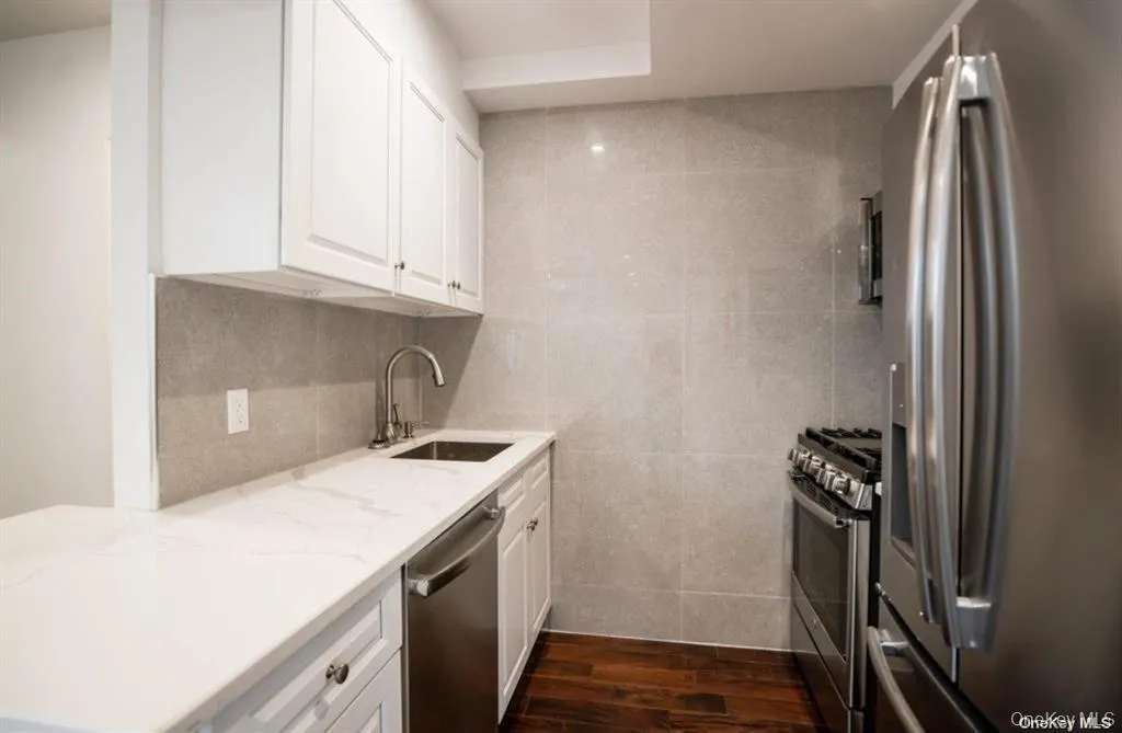 109-15 72nd Road, New York, NY, 2 Bedrooms Bedrooms, 5 Rooms Rooms,2 BathroomsBathrooms,Residential Lease,For Rent,72nd,0,1022580 109-15 72nd Road, New York, NY, 2 Bedrooms Bedrooms, 5 Rooms Rooms,2 BathroomsBathrooms,Residential Lease,For Rent,72nd,0,1022580