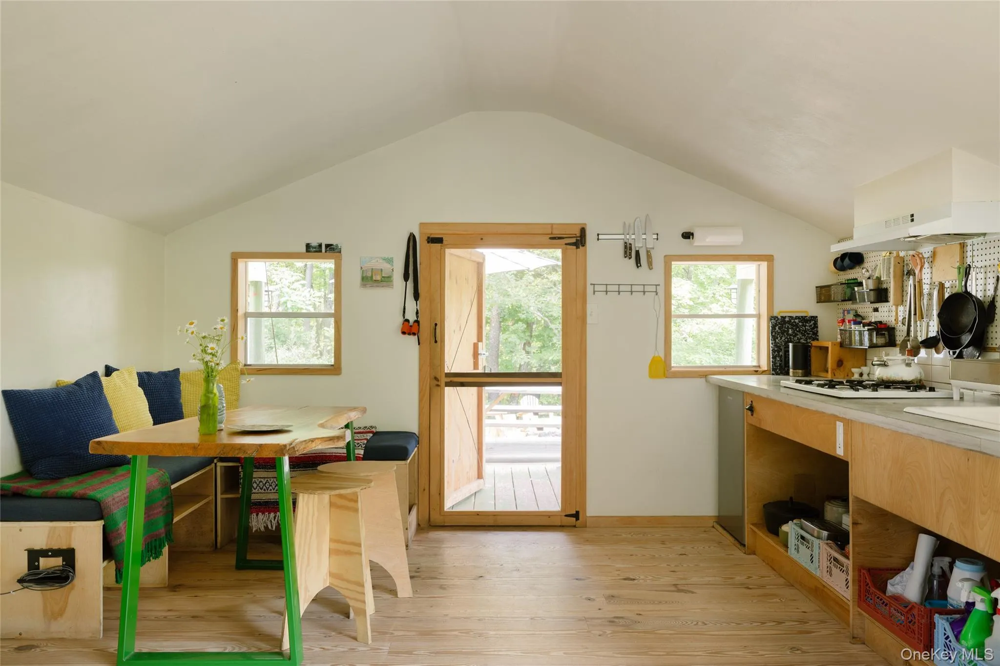 689 Church Road, Fallsburg, NY, 1 Bedroom Bedrooms, 2 Rooms Rooms,1 BathroomBathrooms,Residential,For Rent,Church,0,1022581 689 Church Road, Fallsburg, NY, 1 Bedroom Bedrooms, 2 Rooms Rooms,1 BathroomBathrooms,Residential,For Rent,Church,0,1022581