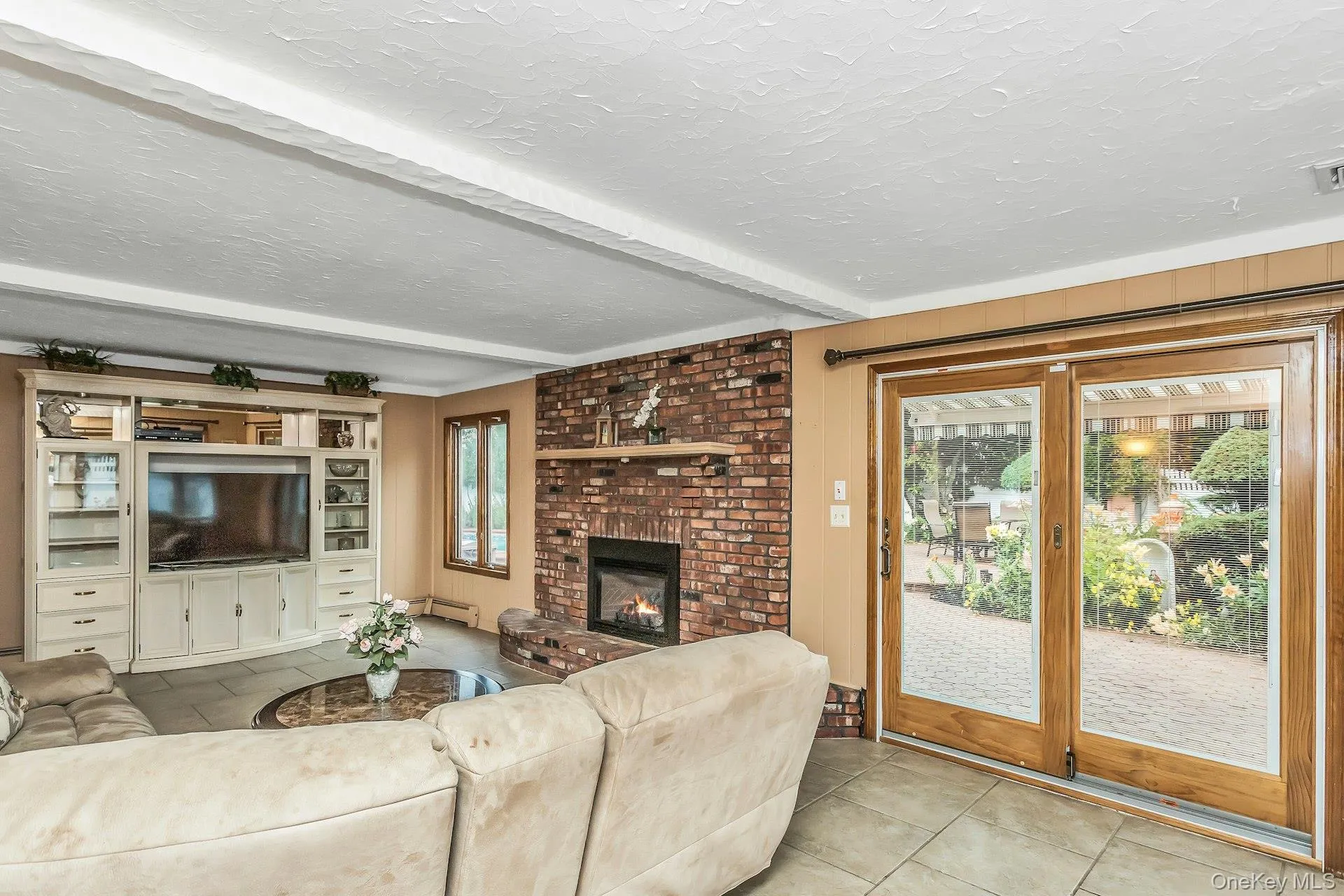 3901 Jane Court, Oyster Bay, NY, 4 Bedrooms Bedrooms, 8 Rooms Rooms,2 BathroomsBathrooms,Residential,For Rent,Jane,0,1022582 3901 Jane Court, Oyster Bay, NY, 4 Bedrooms Bedrooms, 8 Rooms Rooms,2 BathroomsBathrooms,Residential,For Rent,Jane,0,1022582