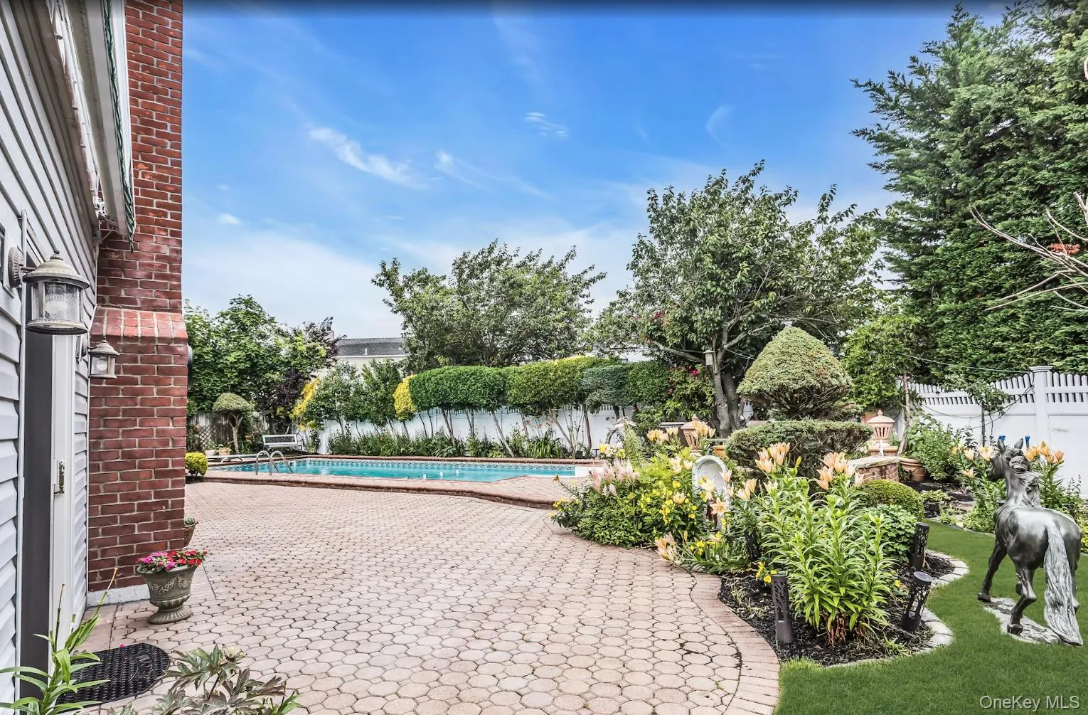 3901 Jane Court, Oyster Bay, NY, 4 Bedrooms Bedrooms, 8 Rooms Rooms,2 BathroomsBathrooms,Residential,For Rent,Jane,0,1022582 3901 Jane Court, Oyster Bay, NY, 4 Bedrooms Bedrooms, 8 Rooms Rooms,2 BathroomsBathrooms,Residential,For Rent,Jane,0,1022582