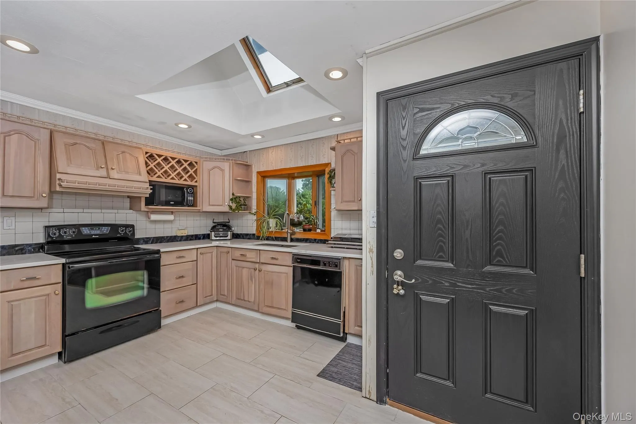 2 Glow Lane, Oyster Bay, NY, 5 Bedrooms Bedrooms, 10 Rooms Rooms,2 BathroomsBathrooms,Residential,For Rent,Glow,0,1022584 2 Glow Lane, Oyster Bay, NY, 5 Bedrooms Bedrooms, 10 Rooms Rooms,2 BathroomsBathrooms,Residential,For Rent,Glow,0,1022584