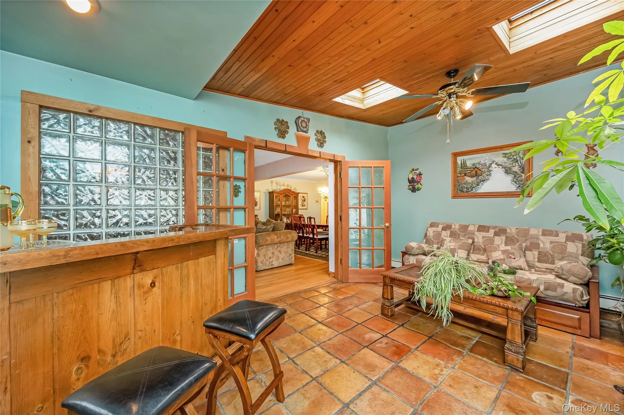 2 Glow Lane, Oyster Bay, NY, 5 Bedrooms Bedrooms, 10 Rooms Rooms,2 BathroomsBathrooms,Residential,For Rent,Glow,0,1022584 2 Glow Lane, Oyster Bay, NY, 5 Bedrooms Bedrooms, 10 Rooms Rooms,2 BathroomsBathrooms,Residential,For Rent,Glow,0,1022584