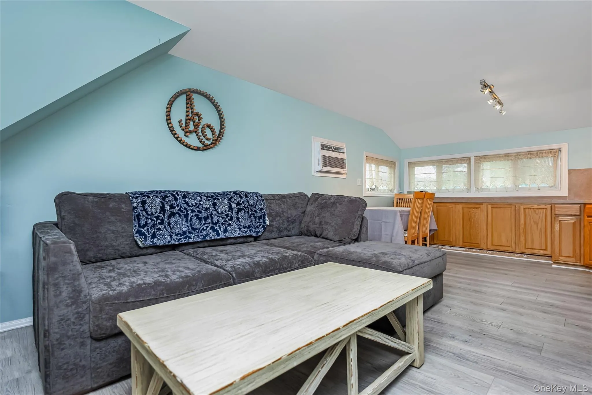 2 Glow Lane, Oyster Bay, NY, 5 Bedrooms Bedrooms, 10 Rooms Rooms,2 BathroomsBathrooms,Residential,For Rent,Glow,0,1022584 2 Glow Lane, Oyster Bay, NY, 5 Bedrooms Bedrooms, 10 Rooms Rooms,2 BathroomsBathrooms,Residential,For Rent,Glow,0,1022584