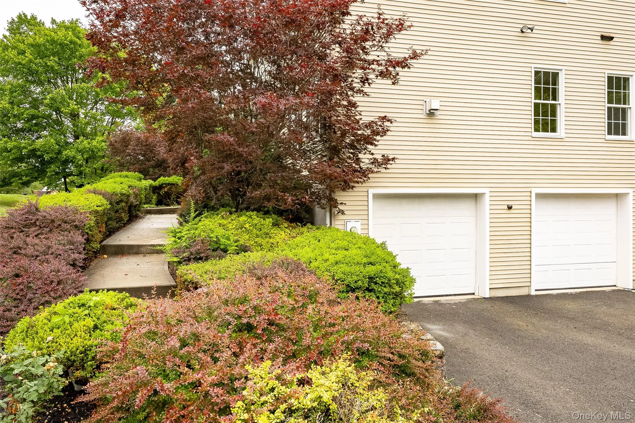 7 Fox Run, La Grange, NY, 3 Bedrooms Bedrooms, 9 Rooms Rooms,3 BathroomsBathrooms,Residential,For Rent,Fox Run,0,1022587 7 Fox Run, La Grange, NY, 3 Bedrooms Bedrooms, 9 Rooms Rooms,3 BathroomsBathrooms,Residential,For Rent,Fox Run,0,1022587