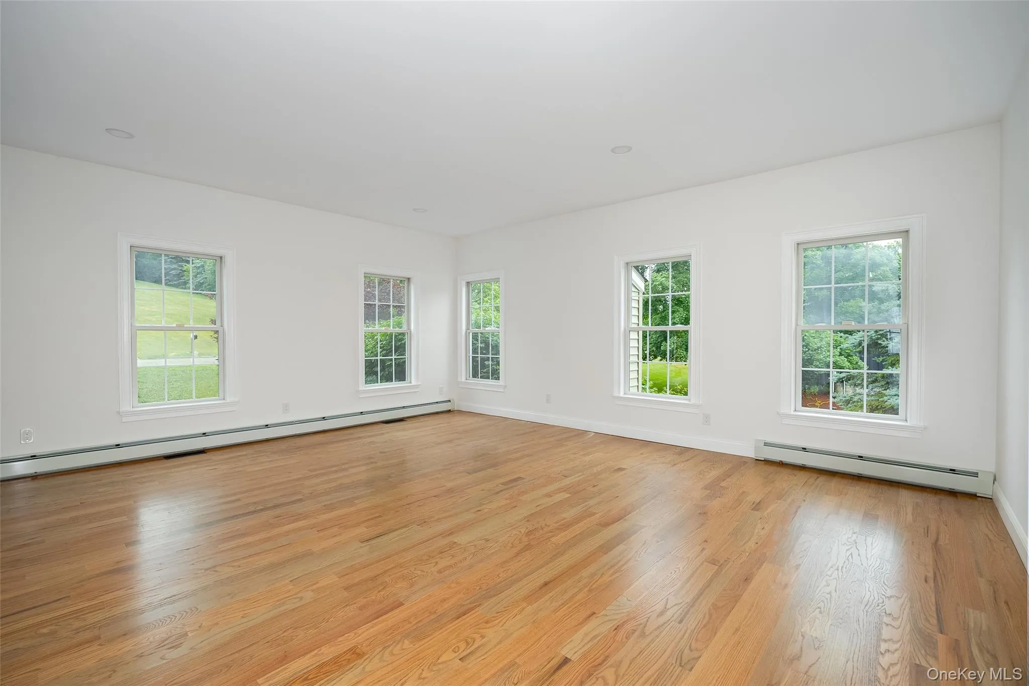 7 Fox Run, La Grange, NY, 3 Bedrooms Bedrooms, 9 Rooms Rooms,3 BathroomsBathrooms,Residential,For Rent,Fox Run,0,1022587 7 Fox Run, La Grange, NY, 3 Bedrooms Bedrooms, 9 Rooms Rooms,3 BathroomsBathrooms,Residential,For Rent,Fox Run,0,1022587