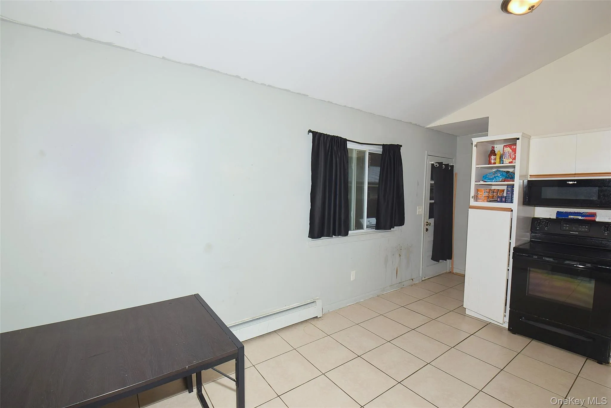 143 Meadowmere Avenue, Brookhaven, NY, 3 Bedrooms Bedrooms, 5 Rooms Rooms,1 BathroomBathrooms,Residential,For Rent,Meadowmere,0,1022590 143 Meadowmere Avenue, Brookhaven, NY, 3 Bedrooms Bedrooms, 5 Rooms Rooms,1 BathroomBathrooms,Residential,For Rent,Meadowmere,0,1022590