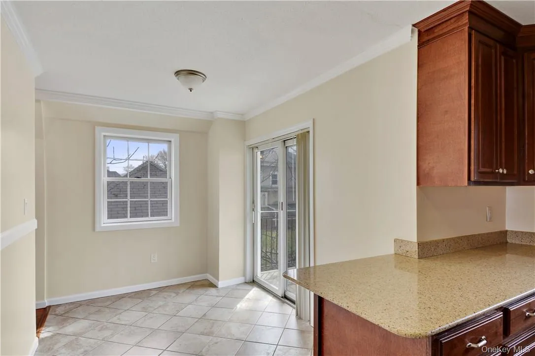 5 Crosby Place, New Rochelle, NY, 3 Bedrooms Bedrooms, 6 Rooms Rooms,2 BathroomsBathrooms,Residential Lease,For Rent,Crosby,0,1022591 5 Crosby Place, New Rochelle, NY, 3 Bedrooms Bedrooms, 6 Rooms Rooms,2 BathroomsBathrooms,Residential Lease,For Rent,Crosby,0,1022591