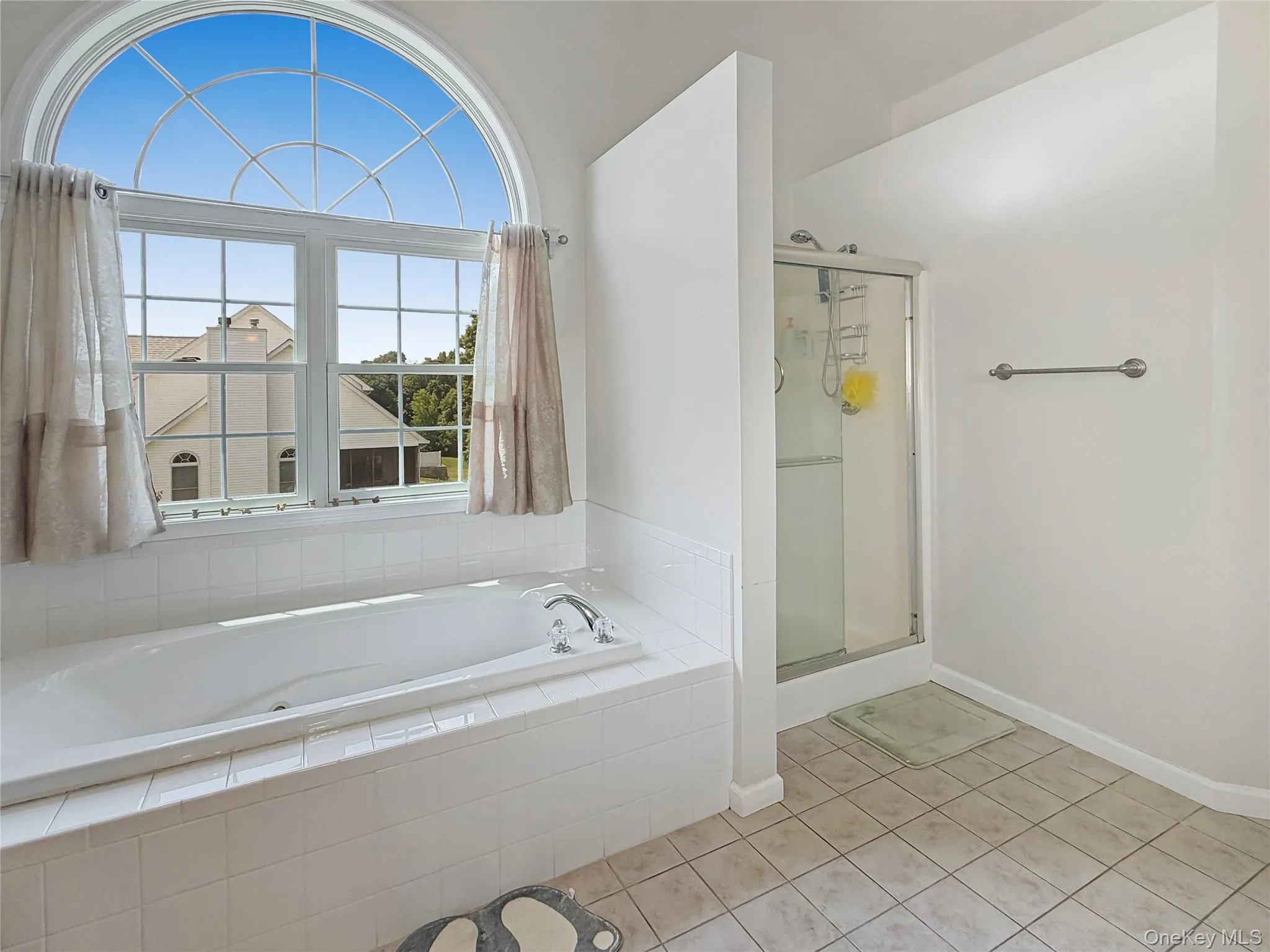 43 Regency Drive, Poughkeepsie (town), NY, 4 Bedrooms Bedrooms, 11 Rooms Rooms,3 BathroomsBathrooms,Residential,For Rent,Regency,0,1022595 43 Regency Drive, Poughkeepsie (town), NY, 4 Bedrooms Bedrooms, 11 Rooms Rooms,3 BathroomsBathrooms,Residential,For Rent,Regency,0,1022595