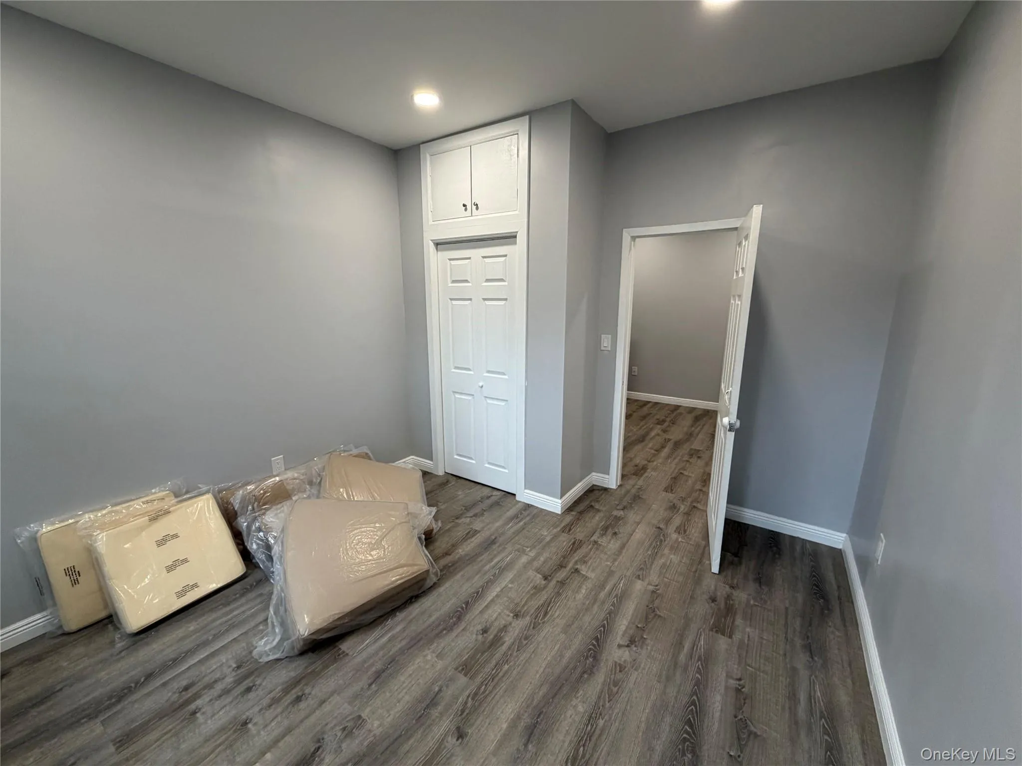 655 Sheffield Avenue, New York, NY, 2 Bedrooms Bedrooms, 6 Rooms Rooms,1 BathroomBathrooms,Residential Lease,For Rent,Sheffield,0,1022596 655 Sheffield Avenue, New York, NY, 2 Bedrooms Bedrooms, 6 Rooms Rooms,1 BathroomBathrooms,Residential Lease,For Rent,Sheffield,0,1022596