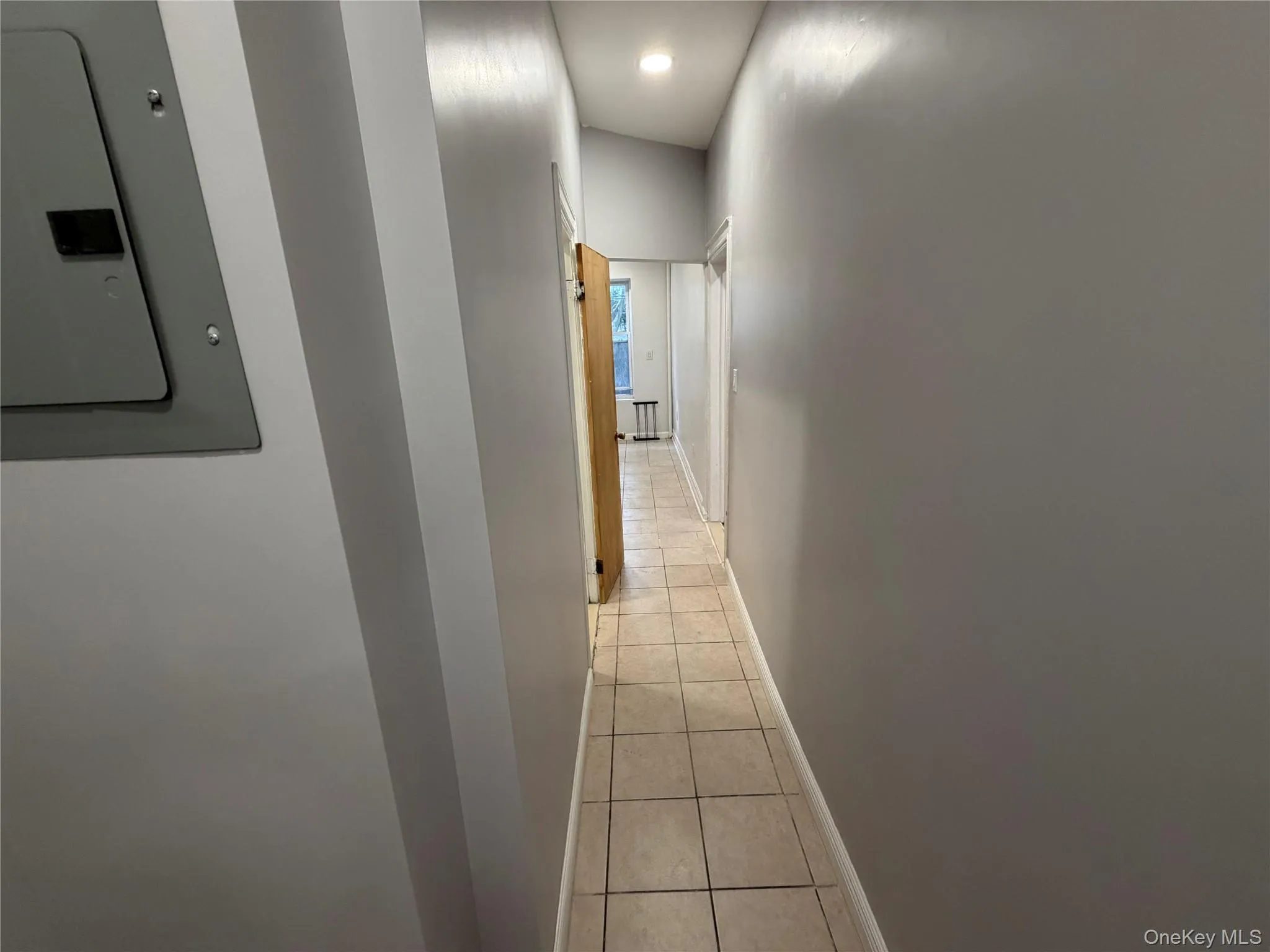 655 Sheffield Avenue, New York, NY, 2 Bedrooms Bedrooms, 6 Rooms Rooms,1 BathroomBathrooms,Residential Lease,For Rent,Sheffield,0,1022596 655 Sheffield Avenue, New York, NY, 2 Bedrooms Bedrooms, 6 Rooms Rooms,1 BathroomBathrooms,Residential Lease,For Rent,Sheffield,0,1022596