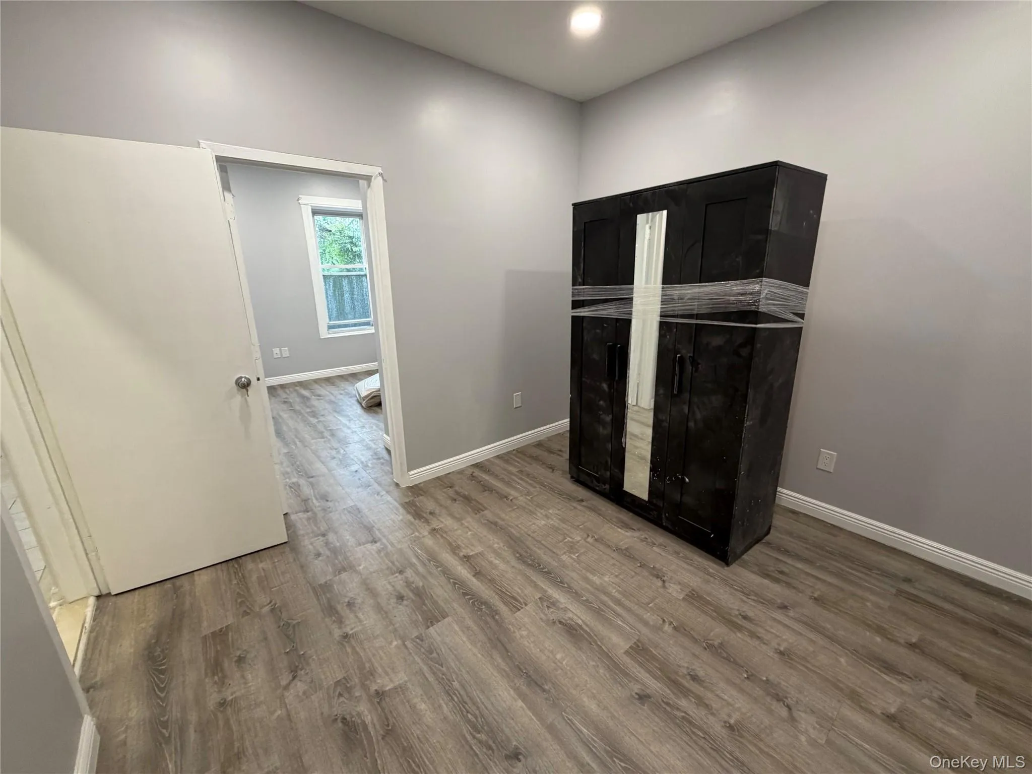 655 Sheffield Avenue, New York, NY, 2 Bedrooms Bedrooms, 6 Rooms Rooms,1 BathroomBathrooms,Residential Lease,For Rent,Sheffield,0,1022596 655 Sheffield Avenue, New York, NY, 2 Bedrooms Bedrooms, 6 Rooms Rooms,1 BathroomBathrooms,Residential Lease,For Rent,Sheffield,0,1022596