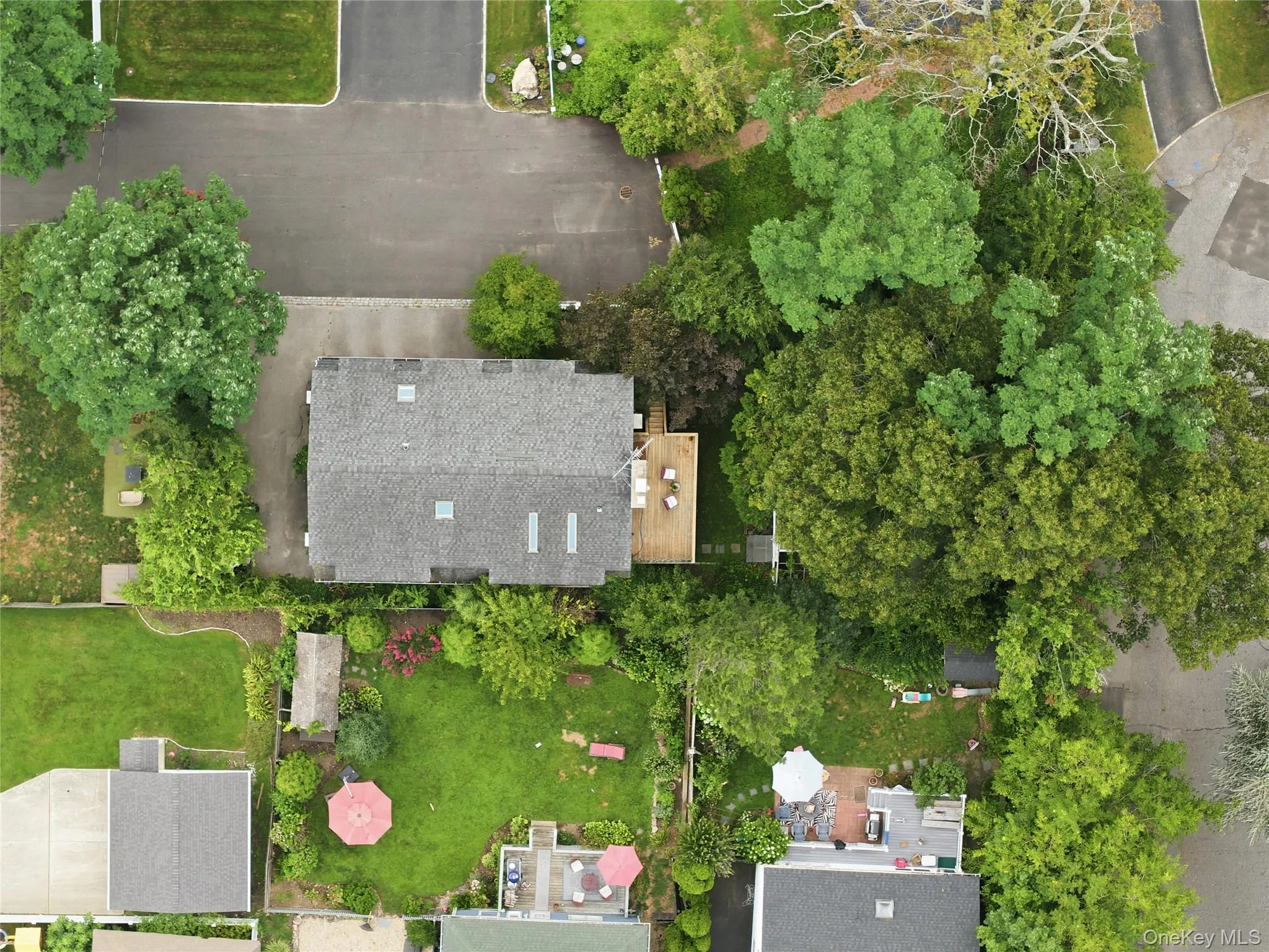 3 Finnin Place, Oyster Bay, NY, 3 Bedrooms Bedrooms, 6 Rooms Rooms,2 BathroomsBathrooms,Residential,For Rent,Finnin,0,1022597 3 Finnin Place, Oyster Bay, NY, 3 Bedrooms Bedrooms, 6 Rooms Rooms,2 BathroomsBathrooms,Residential,For Rent,Finnin,0,1022597