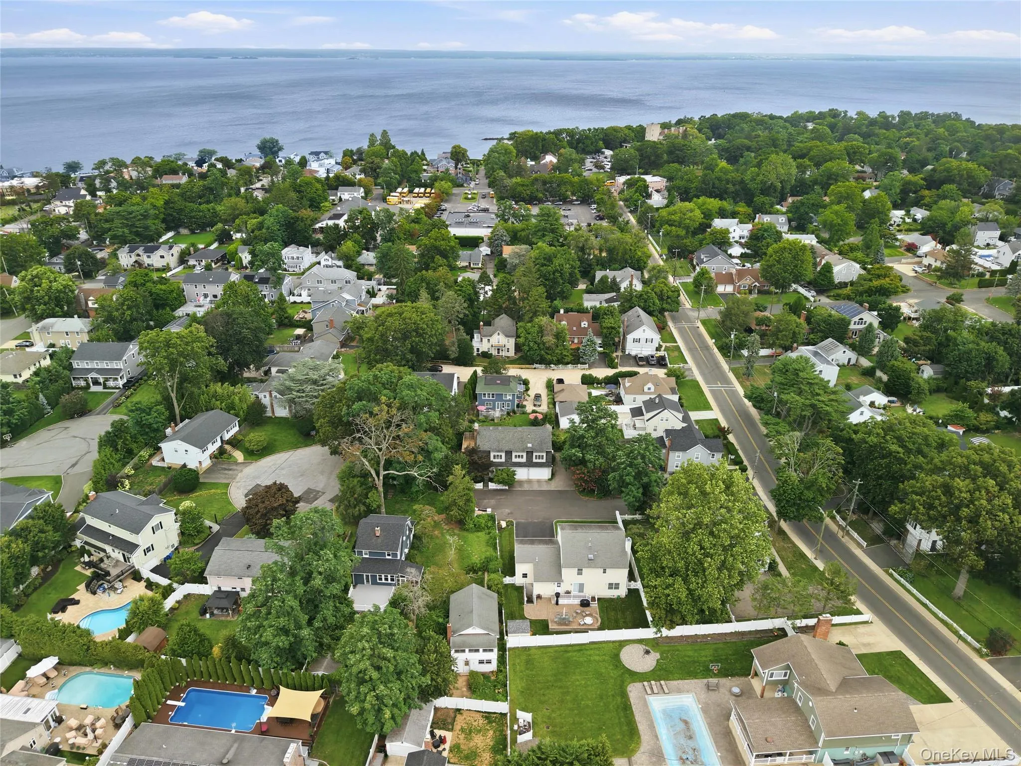 3 Finnin Place, Oyster Bay, NY, 3 Bedrooms Bedrooms, 6 Rooms Rooms,2 BathroomsBathrooms,Residential,For Rent,Finnin,0,1022597 3 Finnin Place, Oyster Bay, NY, 3 Bedrooms Bedrooms, 6 Rooms Rooms,2 BathroomsBathrooms,Residential,For Rent,Finnin,0,1022597