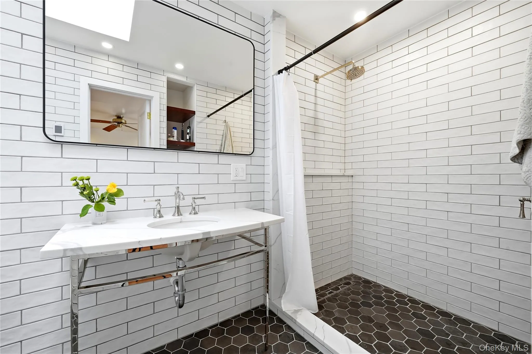 3 Finnin Place, Oyster Bay, NY, 3 Bedrooms Bedrooms, 6 Rooms Rooms,2 BathroomsBathrooms,Residential,For Rent,Finnin,0,1022597 3 Finnin Place, Oyster Bay, NY, 3 Bedrooms Bedrooms, 6 Rooms Rooms,2 BathroomsBathrooms,Residential,For Rent,Finnin,0,1022597