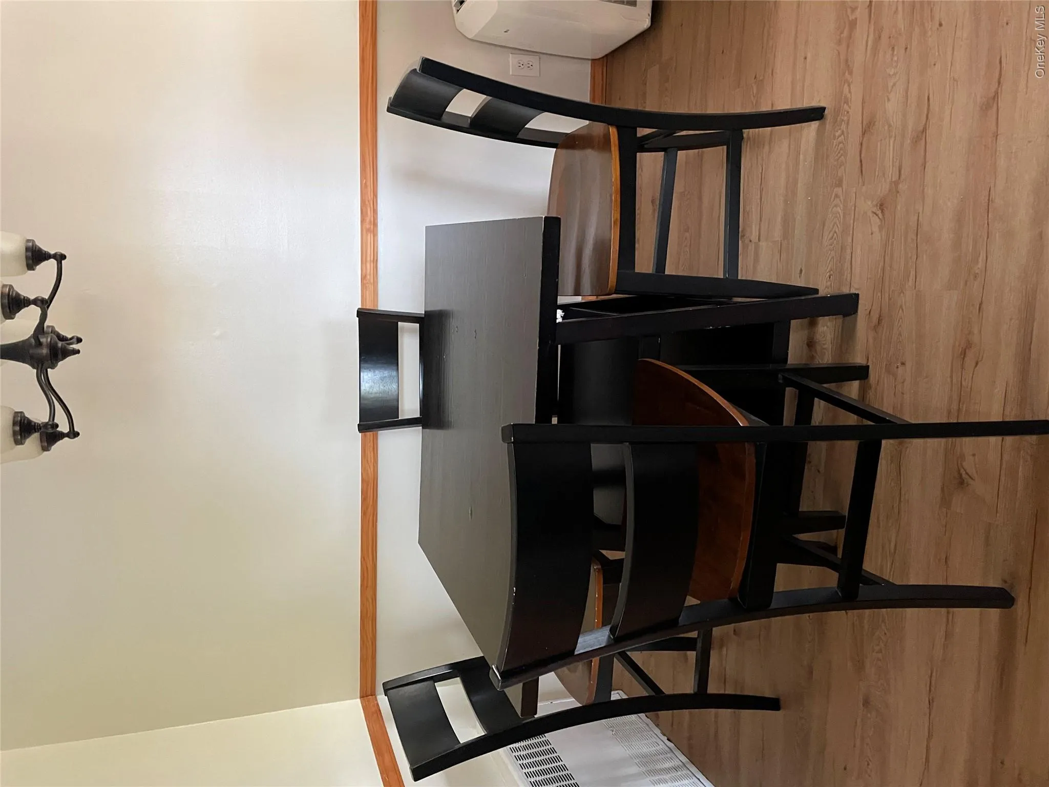 1212 98th Street, New York, NY, 3 Bedrooms Bedrooms, 6 Rooms Rooms,1 BathroomBathrooms,Residential Lease,For Rent,98th,0,1022600 1212 98th Street, New York, NY, 3 Bedrooms Bedrooms, 6 Rooms Rooms,1 BathroomBathrooms,Residential Lease,For Rent,98th,0,1022600
