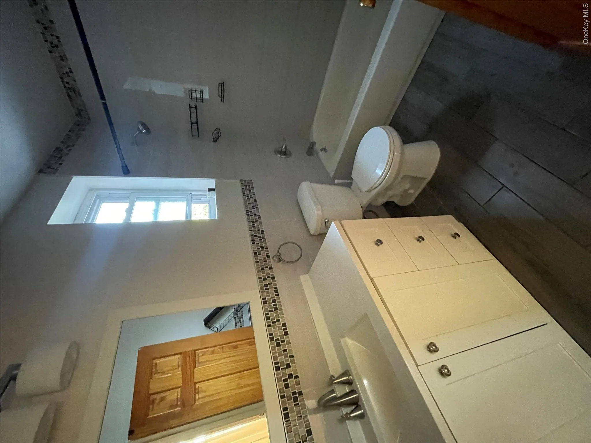1212 98th Street, New York, NY, 3 Bedrooms Bedrooms, 6 Rooms Rooms,1 BathroomBathrooms,Residential Lease,For Rent,98th,0,1022600 1212 98th Street, New York, NY, 3 Bedrooms Bedrooms, 6 Rooms Rooms,1 BathroomBathrooms,Residential Lease,For Rent,98th,0,1022600