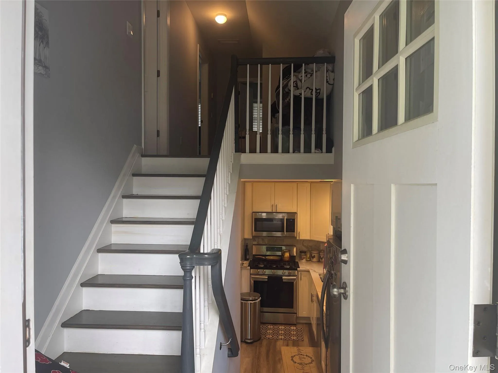 16 Oak Avenue, Riverhead, NY, 3 Bedrooms Bedrooms, 8 Rooms Rooms,2 BathroomsBathrooms,Residential,For Rent,Oak,0,1022614 16 Oak Avenue, Riverhead, NY, 3 Bedrooms Bedrooms, 8 Rooms Rooms,2 BathroomsBathrooms,Residential,For Rent,Oak,0,1022614