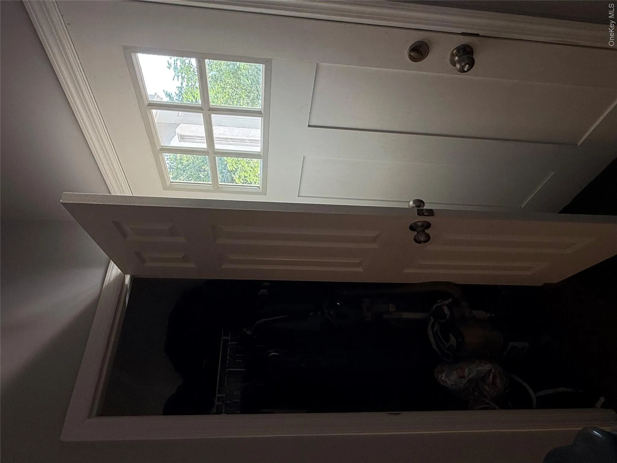16 Oak Avenue, Riverhead, NY, 3 Bedrooms Bedrooms, 8 Rooms Rooms,2 BathroomsBathrooms,Residential,For Rent,Oak,0,1022614 16 Oak Avenue, Riverhead, NY, 3 Bedrooms Bedrooms, 8 Rooms Rooms,2 BathroomsBathrooms,Residential,For Rent,Oak,0,1022614