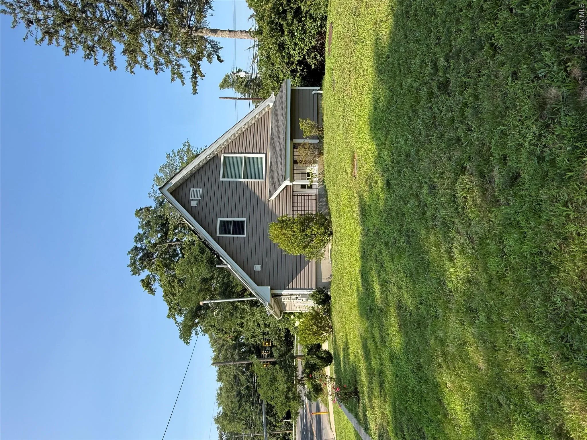 16 Oak Avenue, Riverhead, NY, 3 Bedrooms Bedrooms, 8 Rooms Rooms,2 BathroomsBathrooms,Residential,For Rent,Oak,0,1022614 16 Oak Avenue, Riverhead, NY, 3 Bedrooms Bedrooms, 8 Rooms Rooms,2 BathroomsBathrooms,Residential,For Rent,Oak,0,1022614