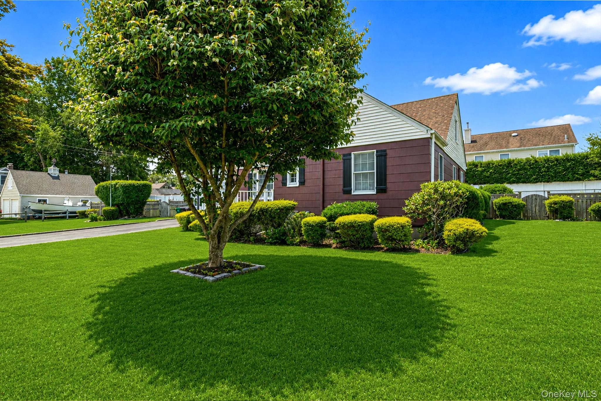 112 Lawrence Avenue, Smithtown, NY, 3 Bedrooms Bedrooms, 9 Rooms Rooms,2 BathroomsBathrooms,Residential,For Rent,Lawrence,0,1022617 112 Lawrence Avenue, Smithtown, NY, 3 Bedrooms Bedrooms, 9 Rooms Rooms,2 BathroomsBathrooms,Residential,For Rent,Lawrence,0,1022617