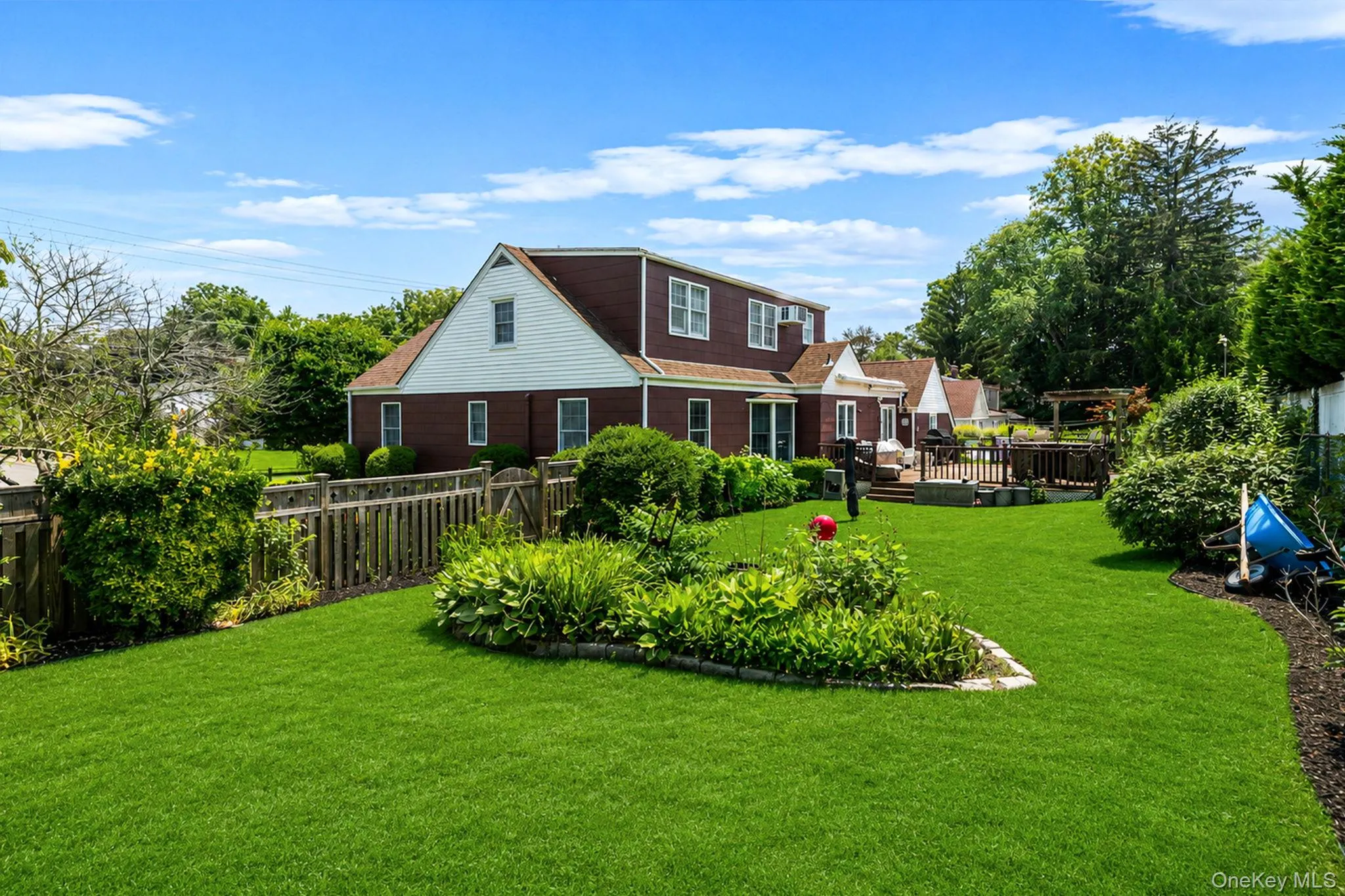 112 Lawrence Avenue, Smithtown, NY, 3 Bedrooms Bedrooms, 9 Rooms Rooms,2 BathroomsBathrooms,Residential,For Rent,Lawrence,0,1022617 112 Lawrence Avenue, Smithtown, NY, 3 Bedrooms Bedrooms, 9 Rooms Rooms,2 BathroomsBathrooms,Residential,For Rent,Lawrence,0,1022617