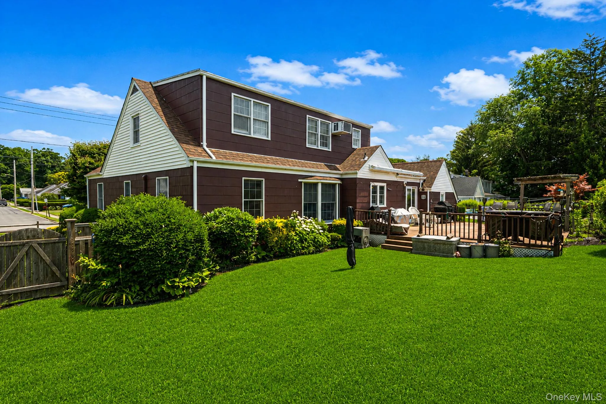 112 Lawrence Avenue, Smithtown, NY, 3 Bedrooms Bedrooms, 9 Rooms Rooms,2 BathroomsBathrooms,Residential,For Rent,Lawrence,0,1022617 112 Lawrence Avenue, Smithtown, NY, 3 Bedrooms Bedrooms, 9 Rooms Rooms,2 BathroomsBathrooms,Residential,For Rent,Lawrence,0,1022617