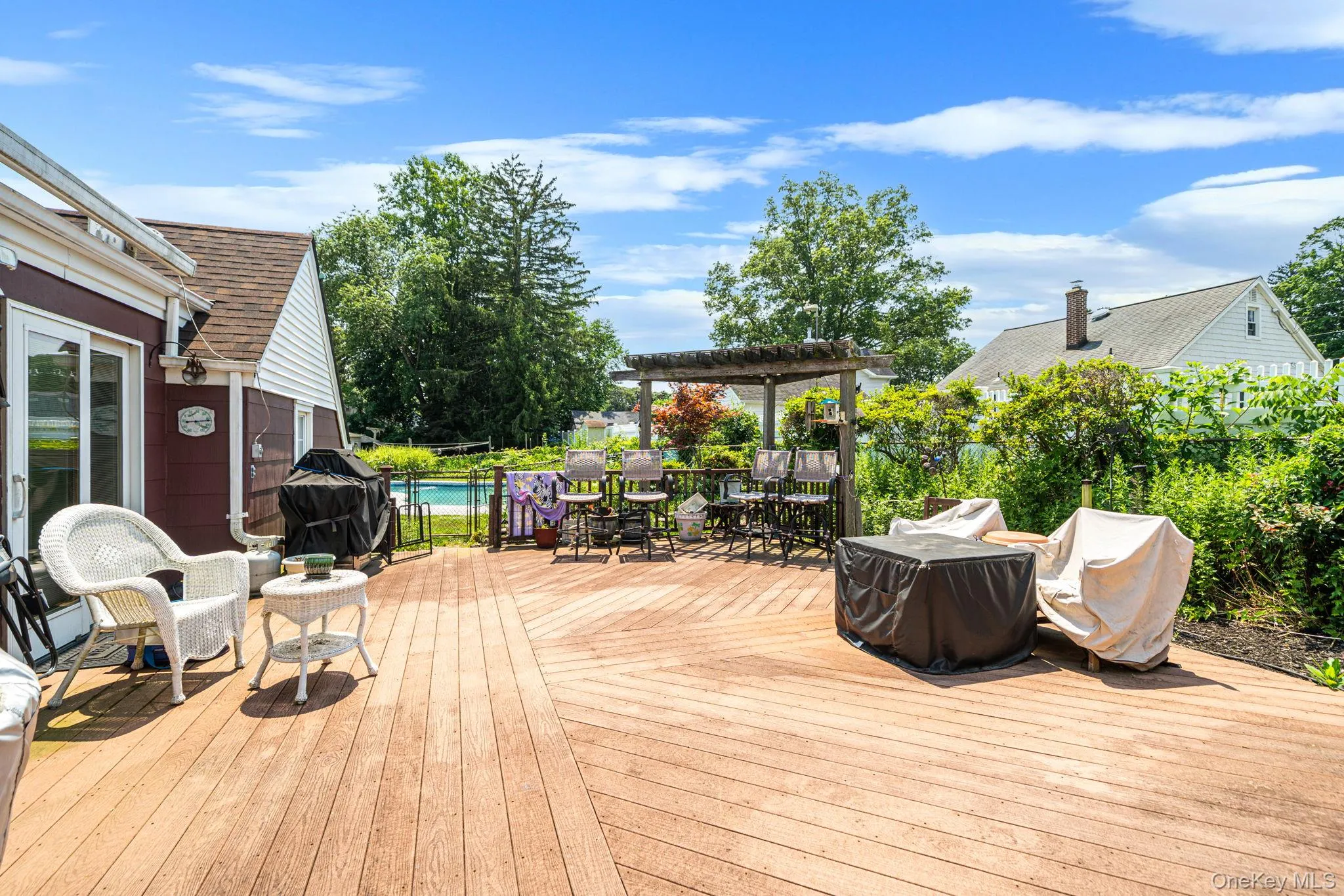 112 Lawrence Avenue, Smithtown, NY, 3 Bedrooms Bedrooms, 9 Rooms Rooms,2 BathroomsBathrooms,Residential,For Rent,Lawrence,0,1022617 112 Lawrence Avenue, Smithtown, NY, 3 Bedrooms Bedrooms, 9 Rooms Rooms,2 BathroomsBathrooms,Residential,For Rent,Lawrence,0,1022617