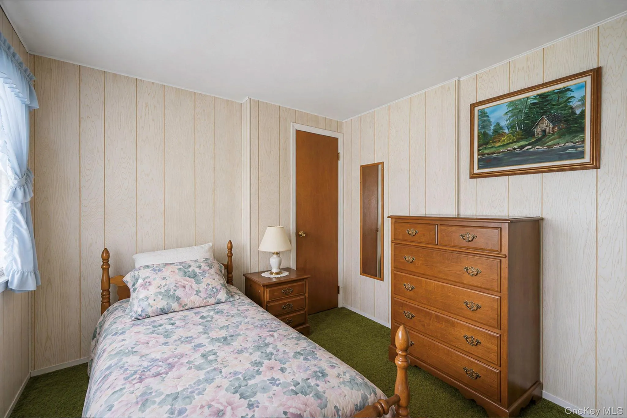 112 Lawrence Avenue, Smithtown, NY, 3 Bedrooms Bedrooms, 9 Rooms Rooms,2 BathroomsBathrooms,Residential,For Rent,Lawrence,0,1022617 112 Lawrence Avenue, Smithtown, NY, 3 Bedrooms Bedrooms, 9 Rooms Rooms,2 BathroomsBathrooms,Residential,For Rent,Lawrence,0,1022617