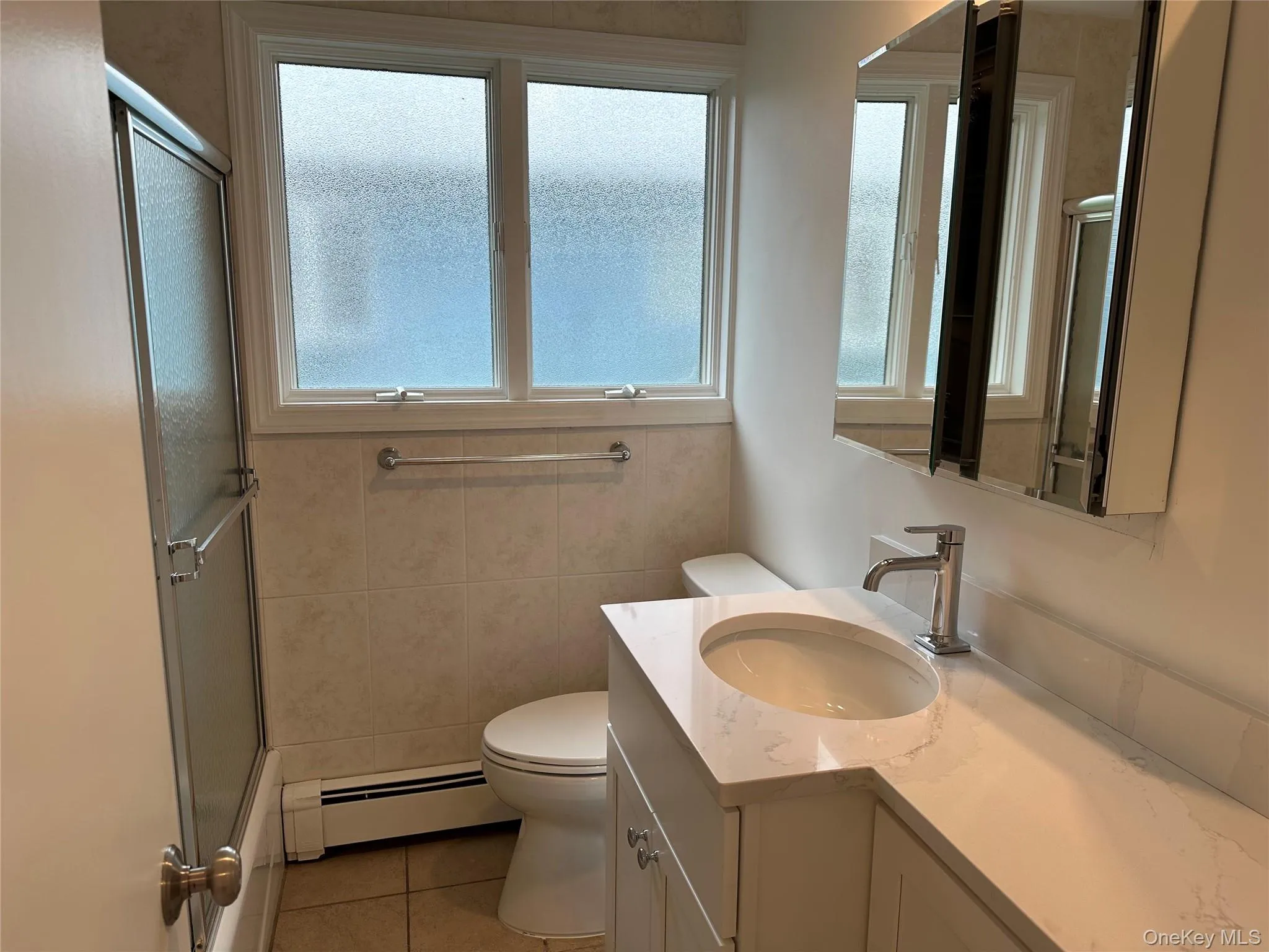 Full Bathroom Full Bathroom