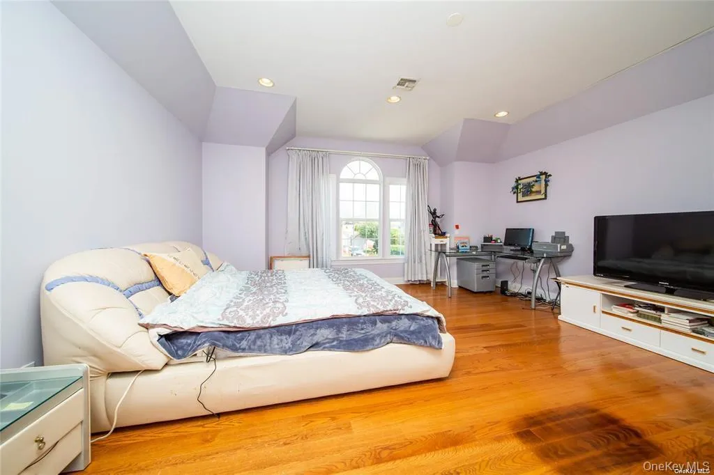 66 Maple Street, North Hempstead, NY, 4 Bedrooms Bedrooms, 10 Rooms Rooms,3 BathroomsBathrooms,Residential,For Rent,Maple,0,1022632 66 Maple Street, North Hempstead, NY, 4 Bedrooms Bedrooms, 10 Rooms Rooms,3 BathroomsBathrooms,Residential,For Rent,Maple,0,1022632