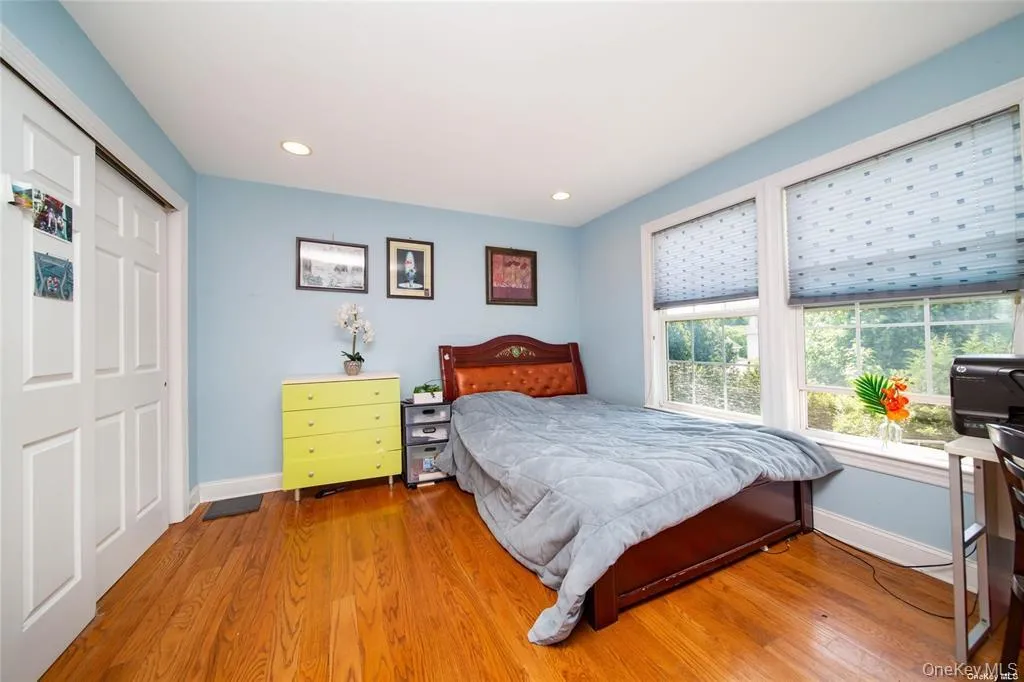 66 Maple Street, North Hempstead, NY, 4 Bedrooms Bedrooms, 10 Rooms Rooms,3 BathroomsBathrooms,Residential,For Rent,Maple,0,1022632 66 Maple Street, North Hempstead, NY, 4 Bedrooms Bedrooms, 10 Rooms Rooms,3 BathroomsBathrooms,Residential,For Rent,Maple,0,1022632