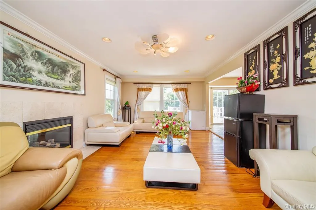 66 Maple Street, North Hempstead, NY, 4 Bedrooms Bedrooms, 10 Rooms Rooms,3 BathroomsBathrooms,Residential,For Rent,Maple,0,1022632 66 Maple Street, North Hempstead, NY, 4 Bedrooms Bedrooms, 10 Rooms Rooms,3 BathroomsBathrooms,Residential,For Rent,Maple,0,1022632