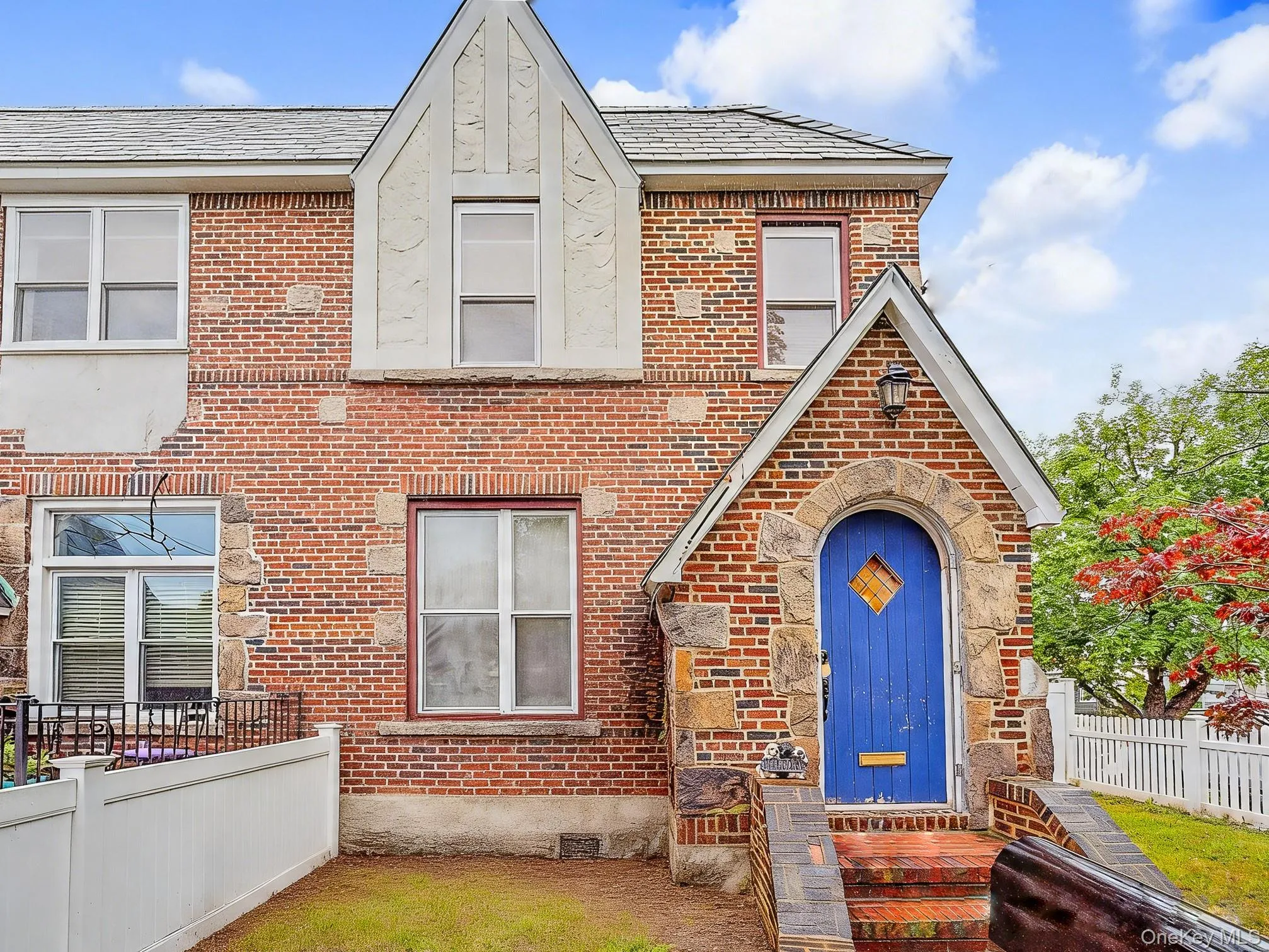 9327 244th Street, Hempstead, NY, 3 Bedrooms Bedrooms, 8 Rooms Rooms,1 BathroomBathrooms,Residential,For Rent,244th,0,1022633 9327 244th Street, Hempstead, NY, 3 Bedrooms Bedrooms, 8 Rooms Rooms,1 BathroomBathrooms,Residential,For Rent,244th,0,1022633